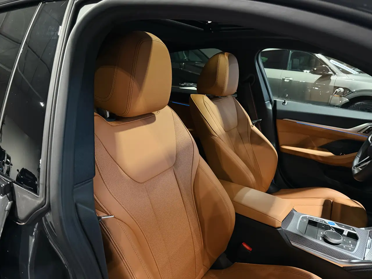 BMW i4 eDrive40 M-Sport PRO Dravitgrijs Facelift Garantie, миниатюра 9