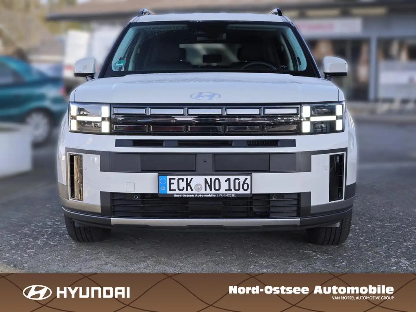 Hyundai SANTA FE HEV 5-Sitzer Intro 2xKlima 360 ACC AUT - 2