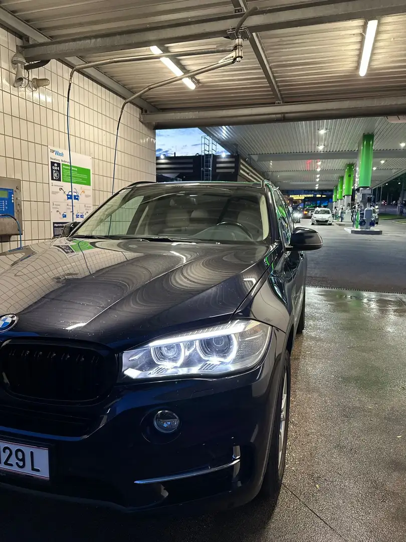 BMW X5 xDrive30d Aut. Blau - 2