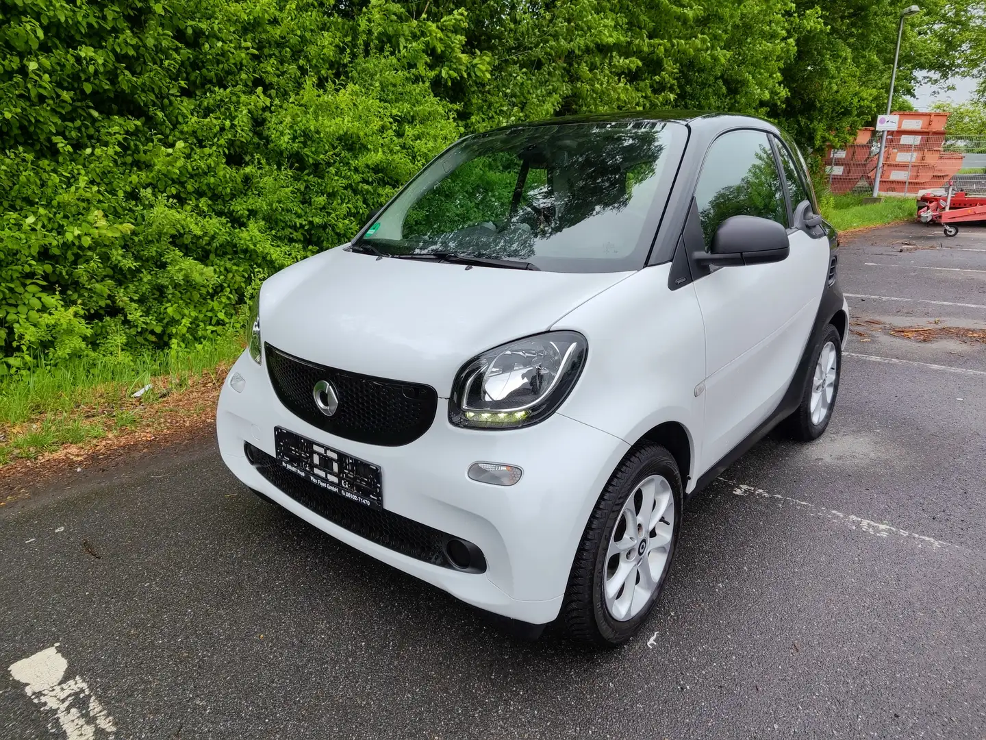 smart forTwo Basis 52kW (453.342) Weiß - 1