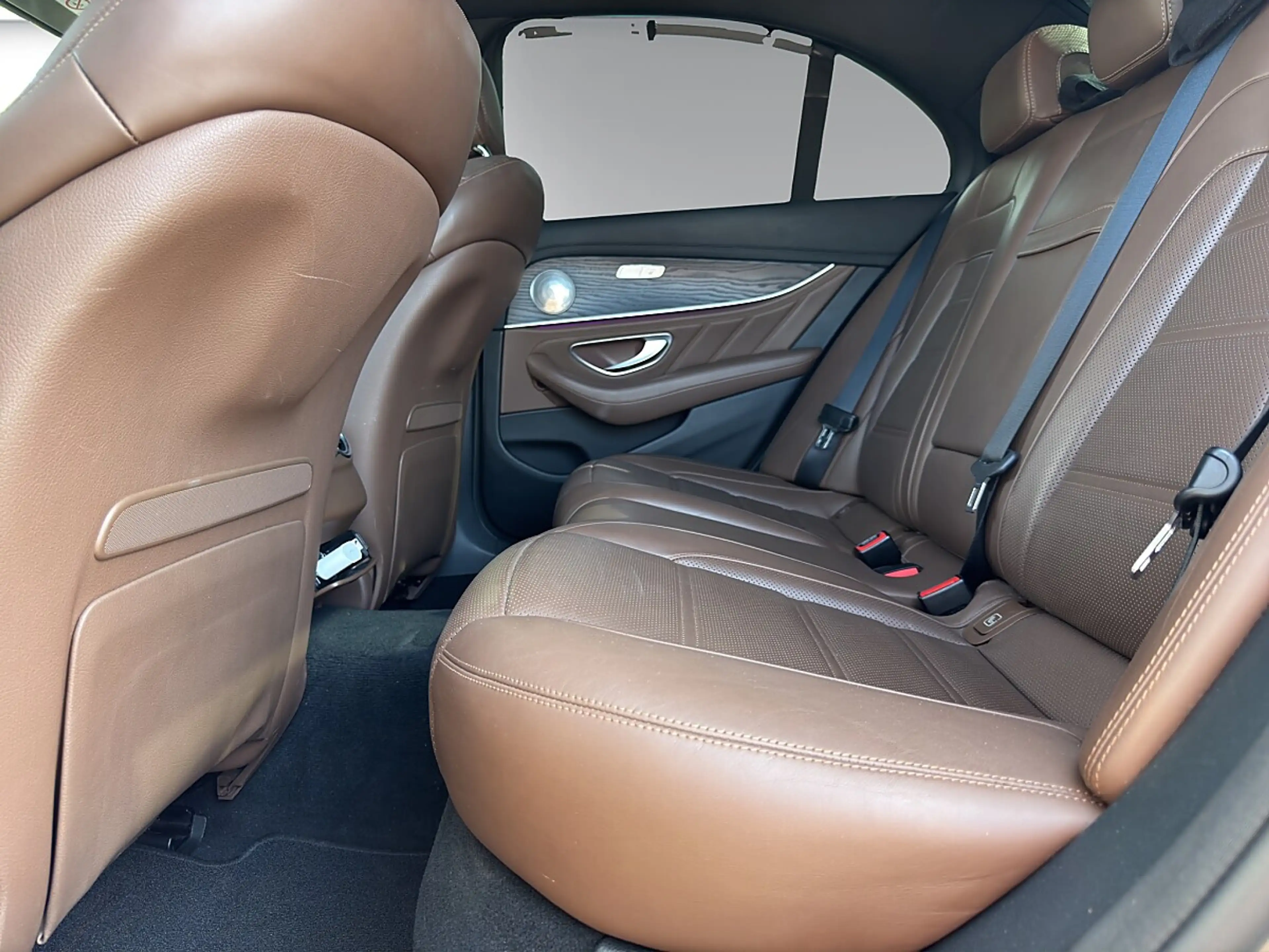 Mercedes-Benz E 43 AMG T 4MATIC Exclusive Aut. — photo 10