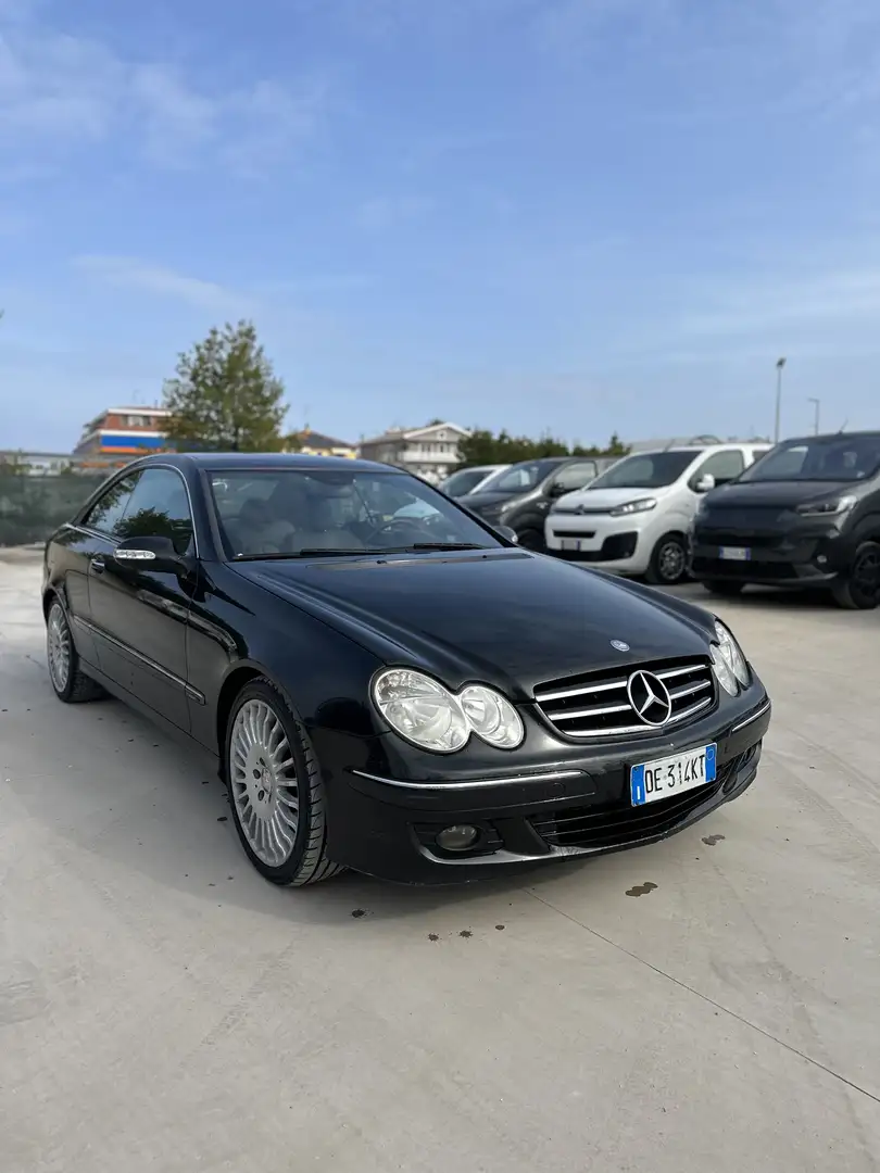 Mercedes-Benz CLK 220 Coupe cdi Avantgarde - 1