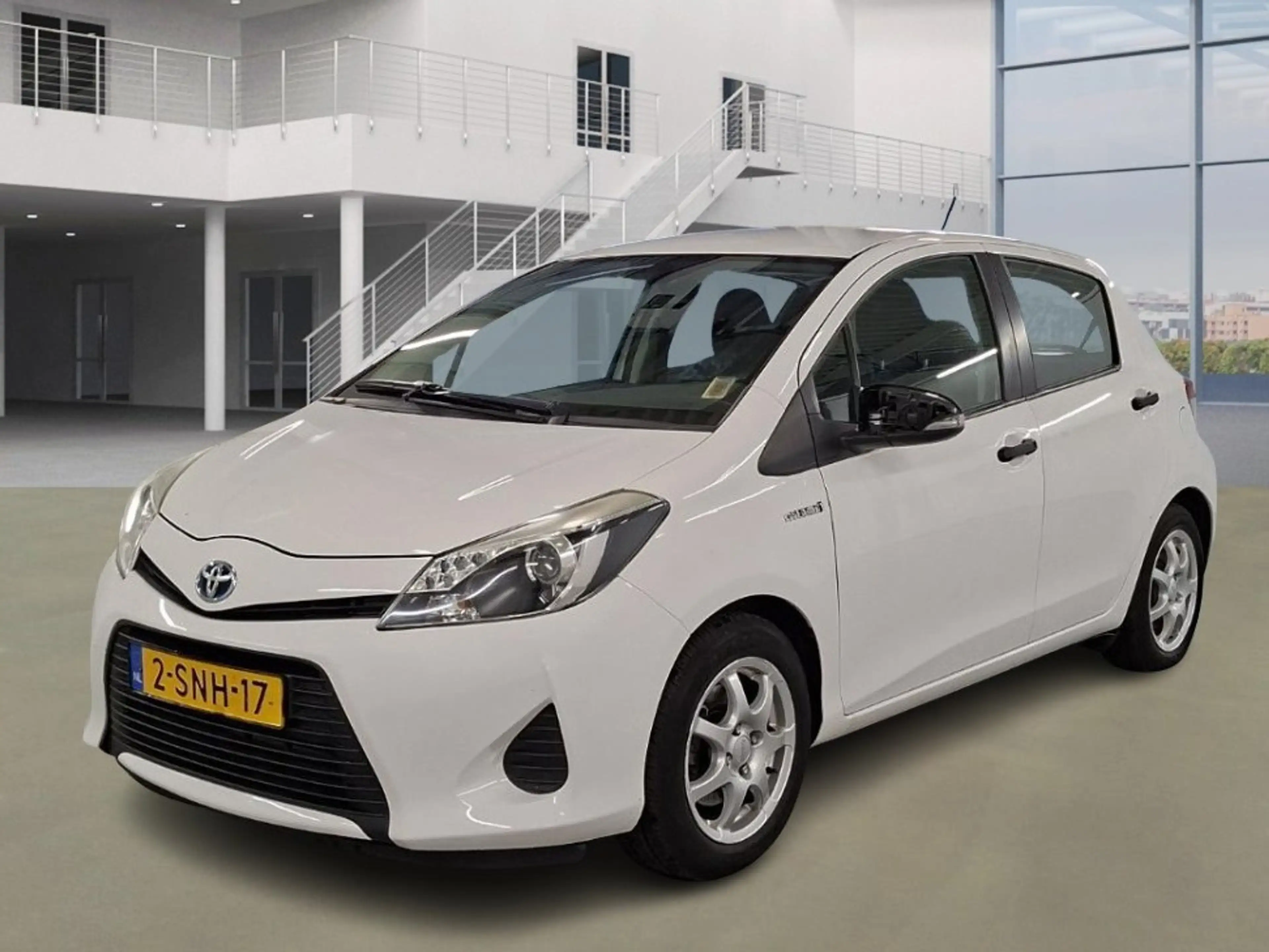 Toyota Yaris 1.5 Full Hybrid Comfort Automaat 1e Eig. 79.800 km — photo 2