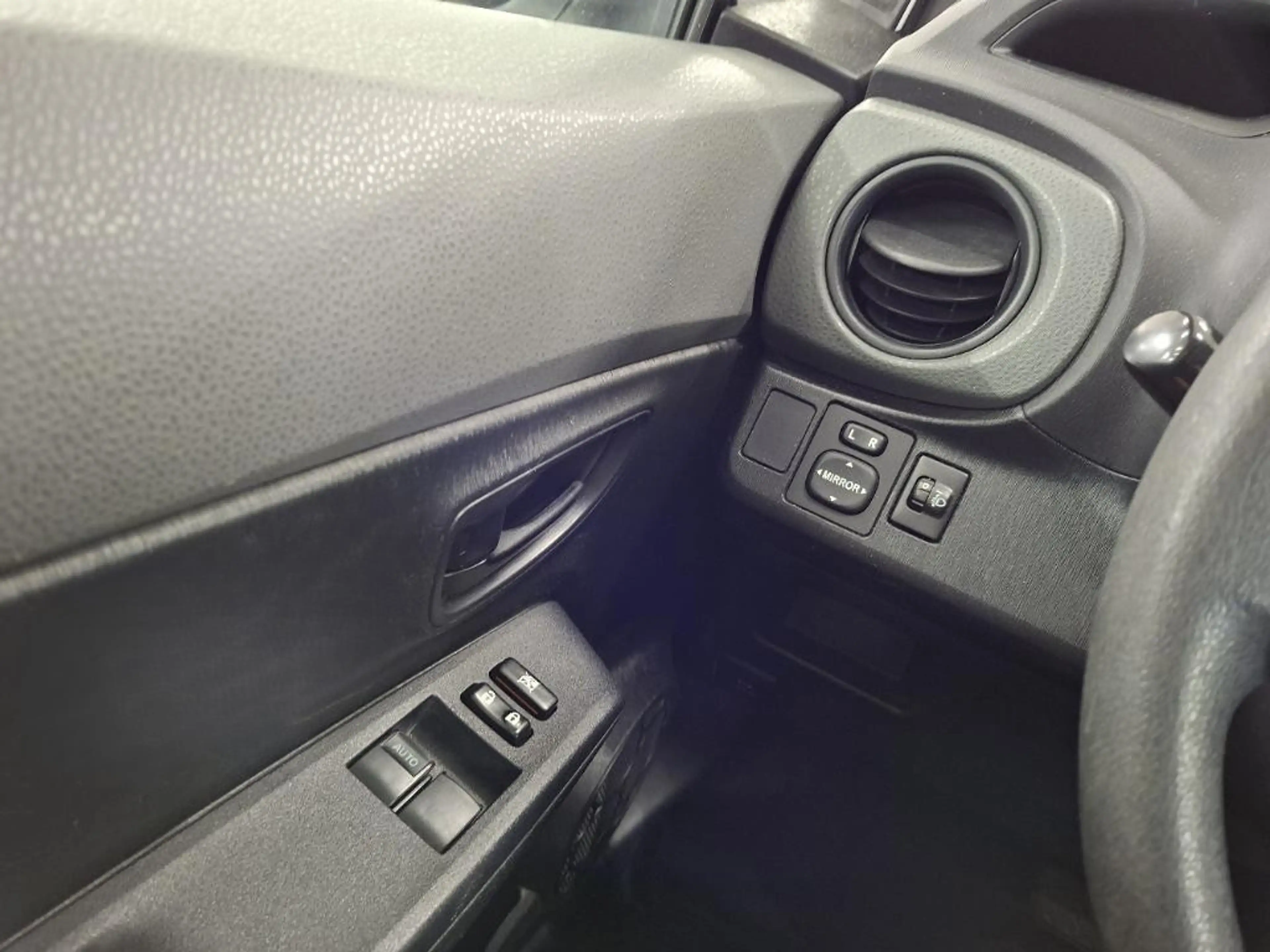 Toyota Yaris 1.5 Full Hybrid Comfort Automaat 1e Eig. 79.800 km — photo 11