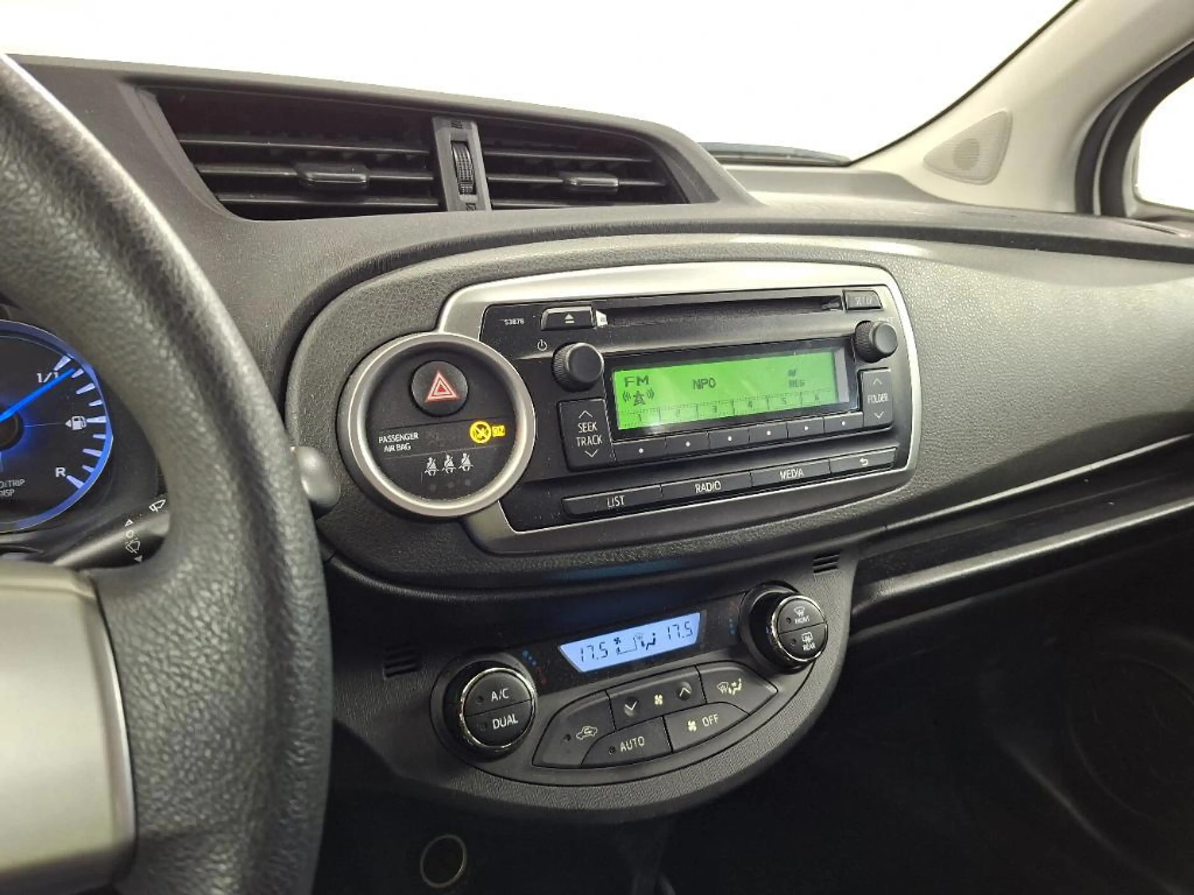 Toyota Yaris 1.5 Full Hybrid Comfort Automaat 1e Eig. 79.800 km — photo 12