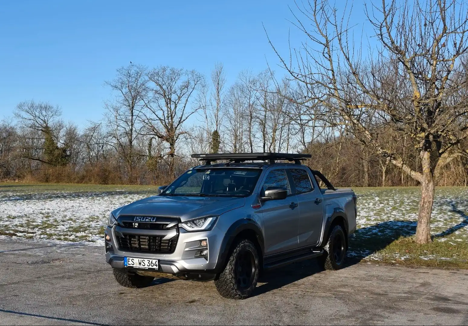 Isuzu D-Max D-Max Double Cab 4WD Autm. V-Cross Silber - 2