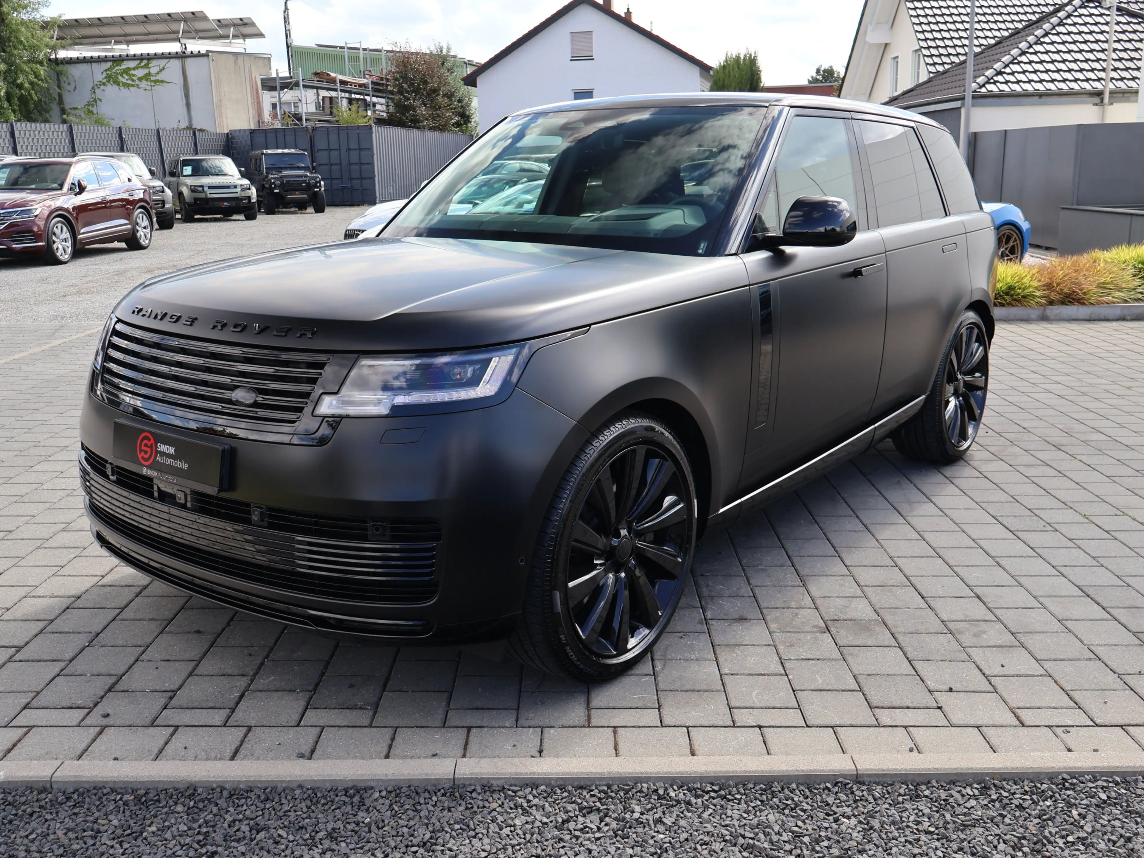 Land Rover Range Rover SV P615 EDITION Black RearTV-Massag — photo 6