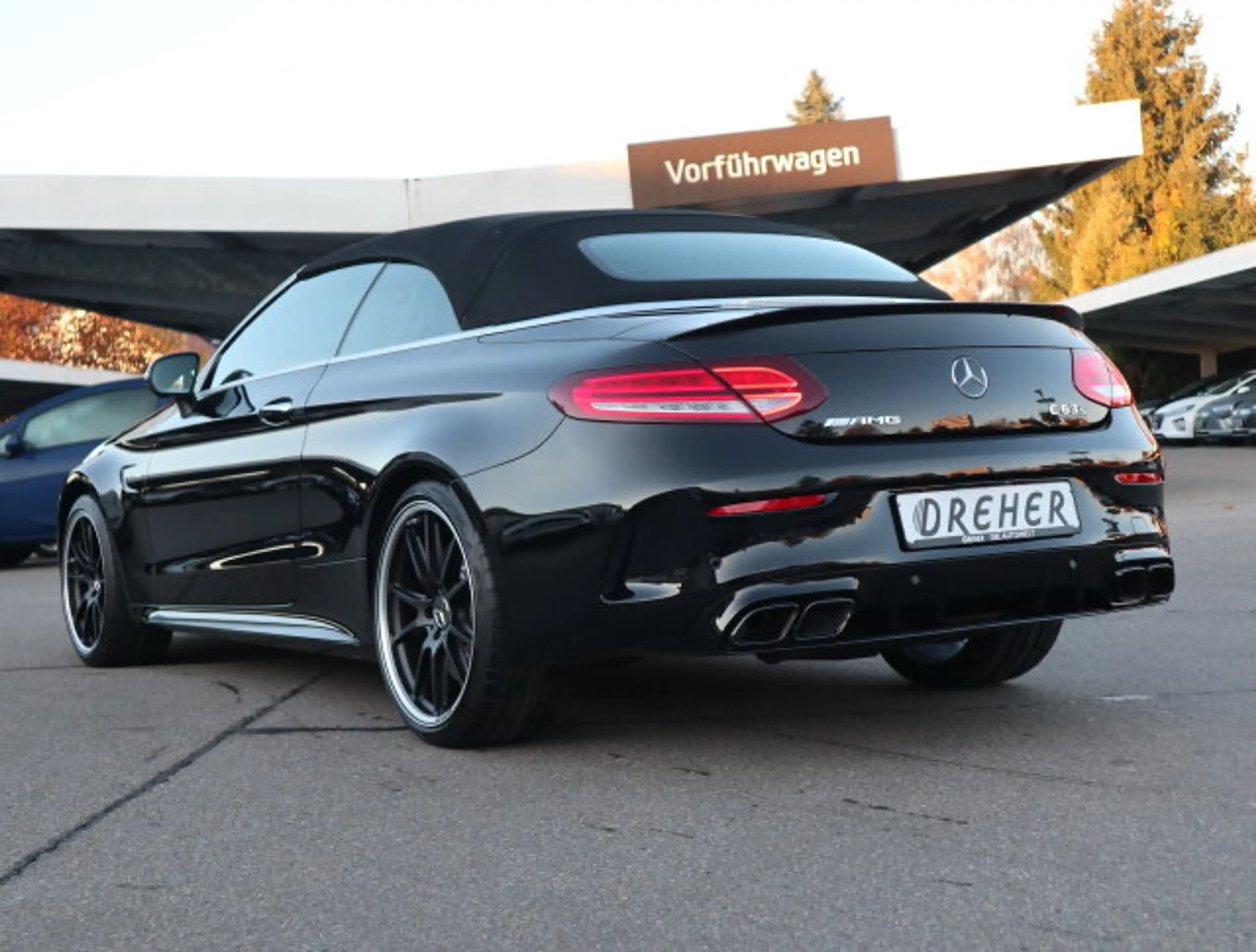 Mercedes-Benz C 63 AMG C 63 AMG S COMAND APS/Distronic/Styling — photo 4