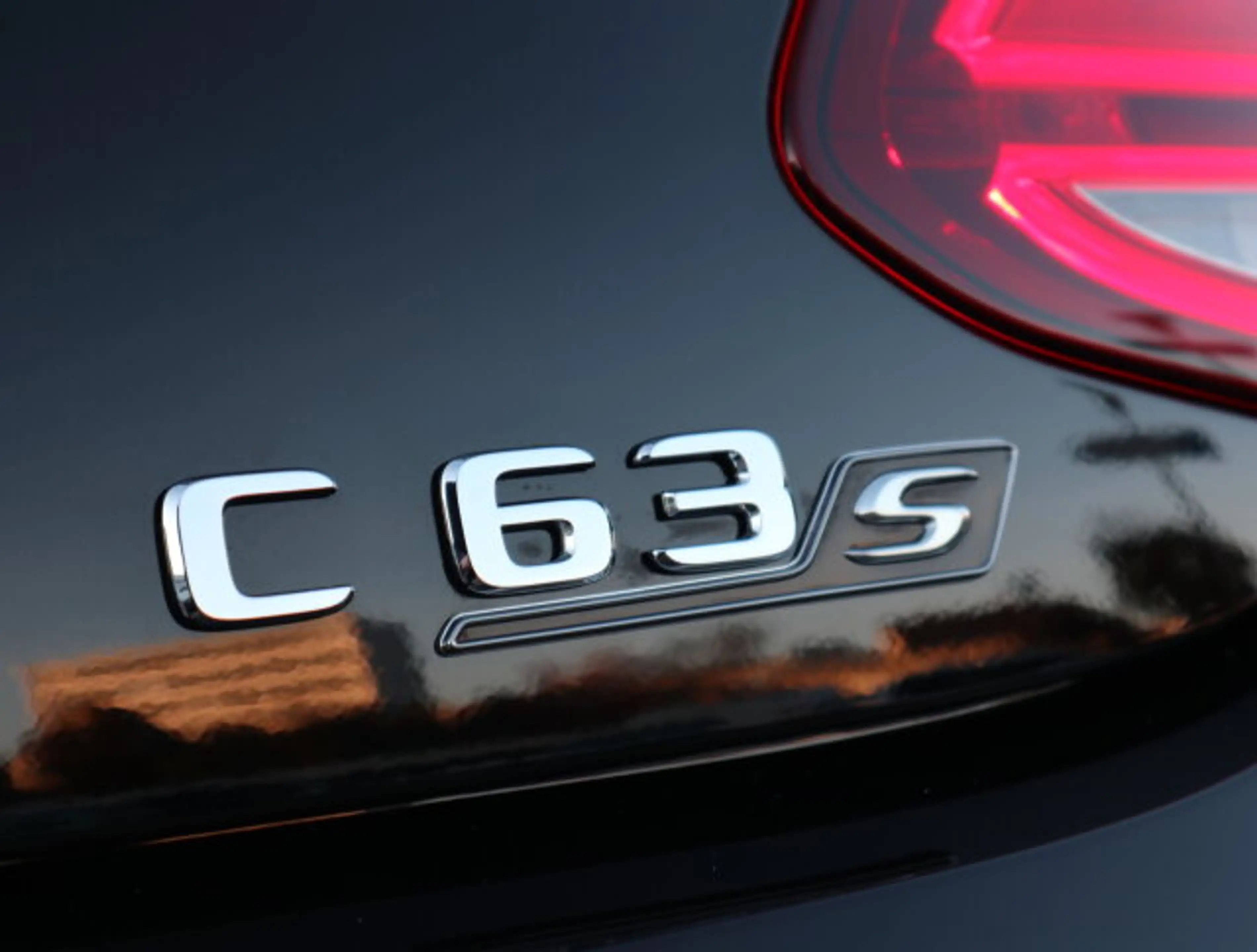 Mercedes-Benz C 63 AMG C 63 AMG S COMAND APS/Distronic/Styling — photo 6