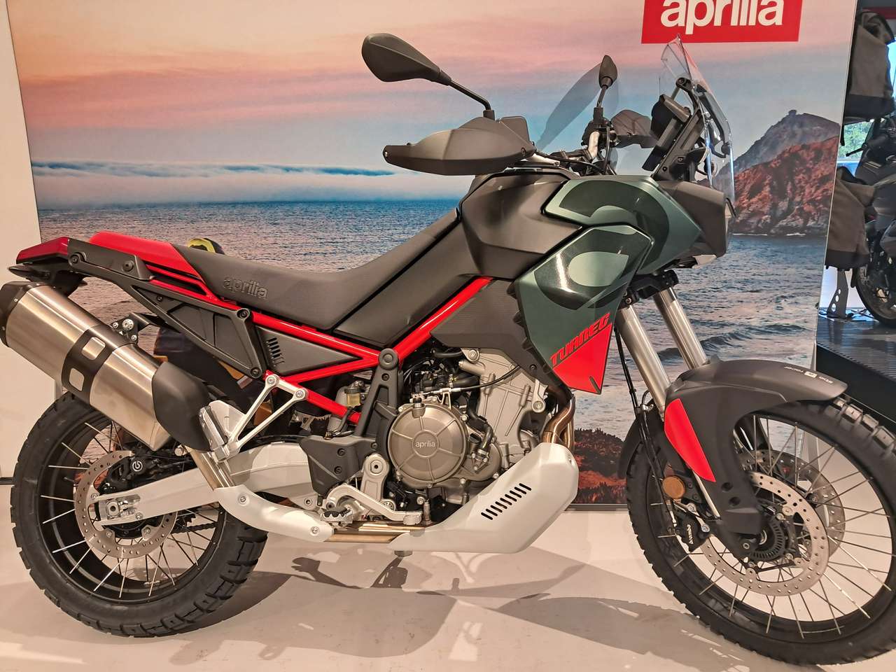 Aprilia Tuareg 660 Valigie laterali incluse