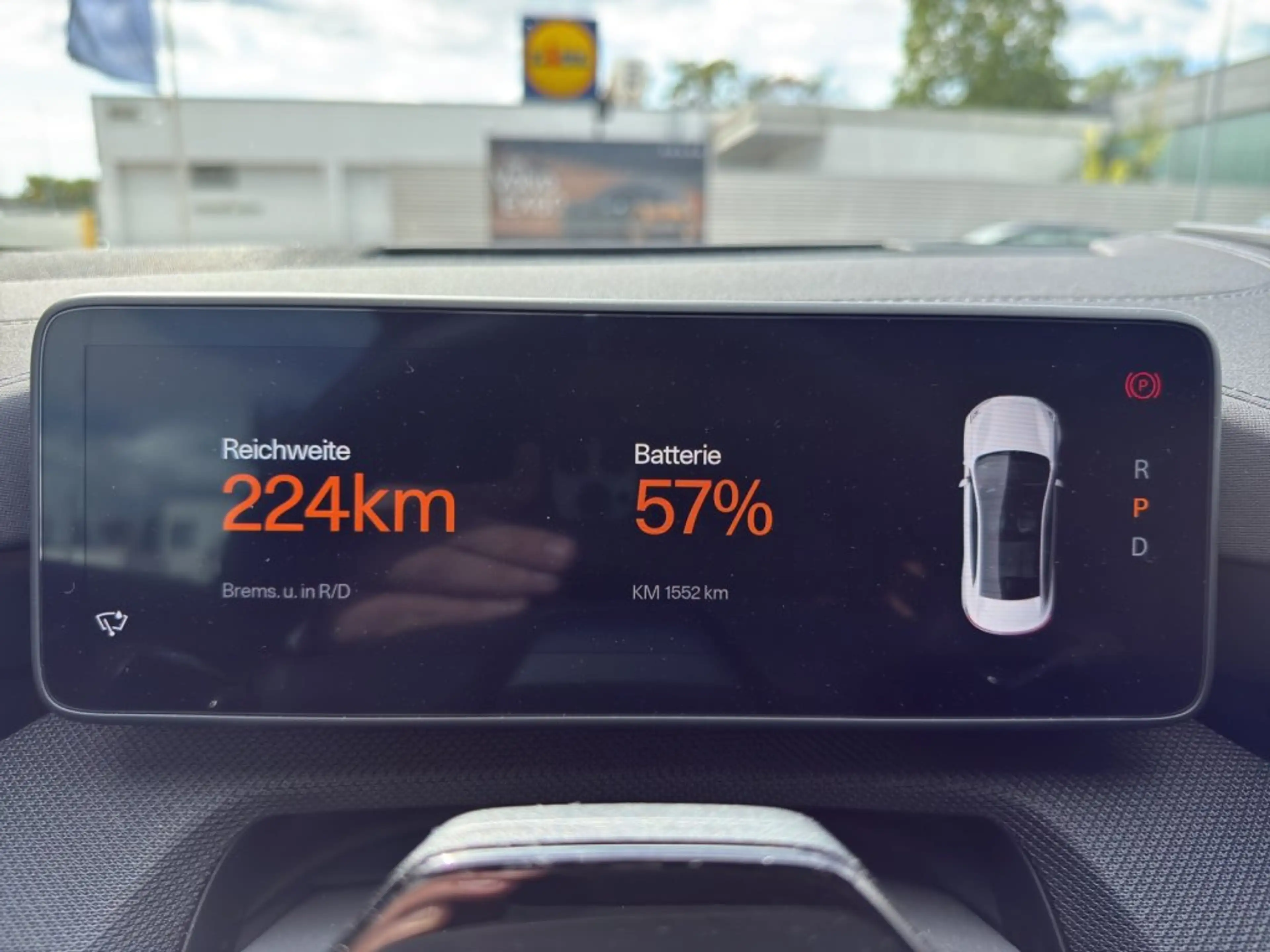 Polestar 4 Dual Motor Performance — photo 8