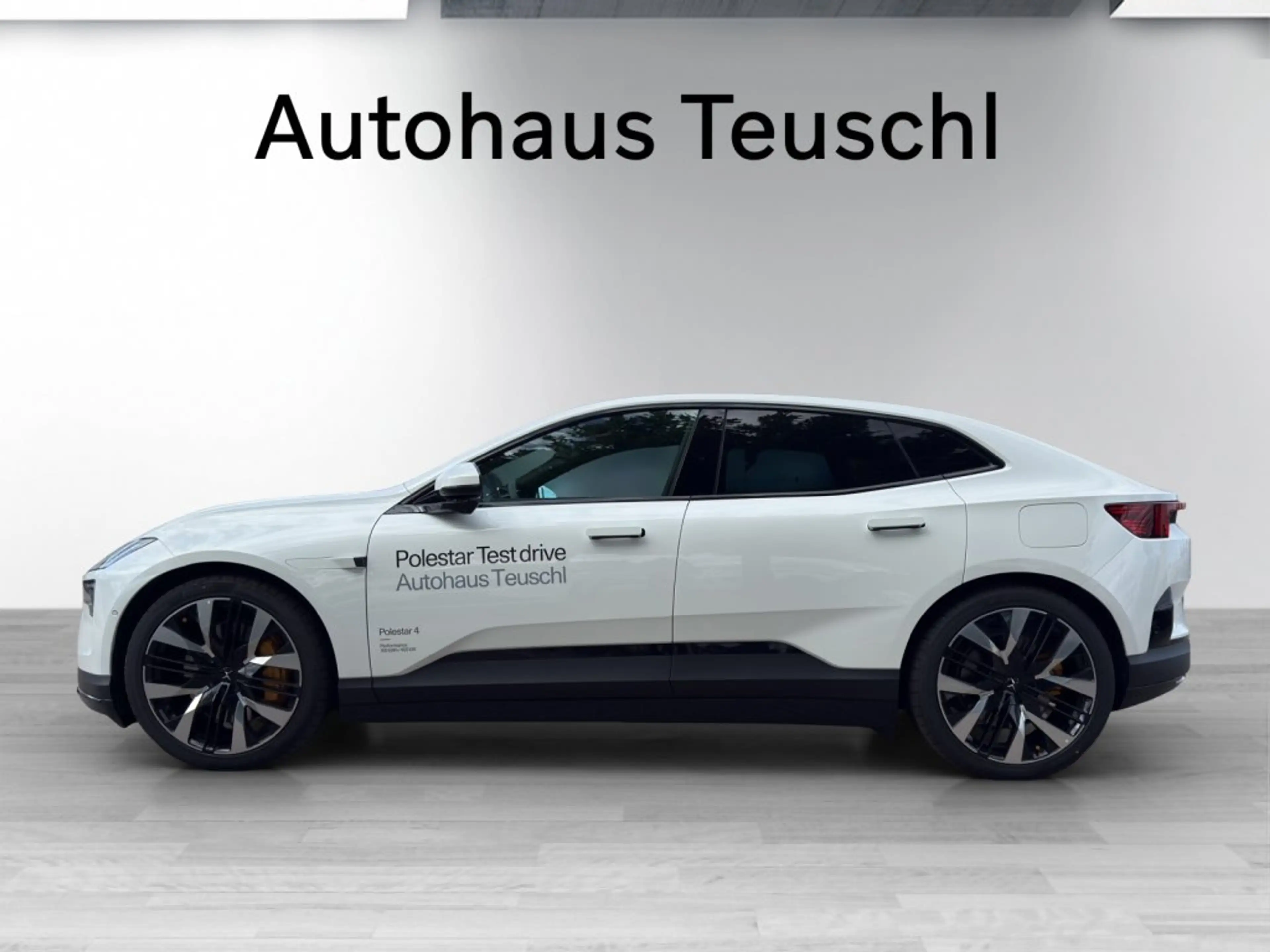 Polestar 4 Dual Motor Performance — photo 2