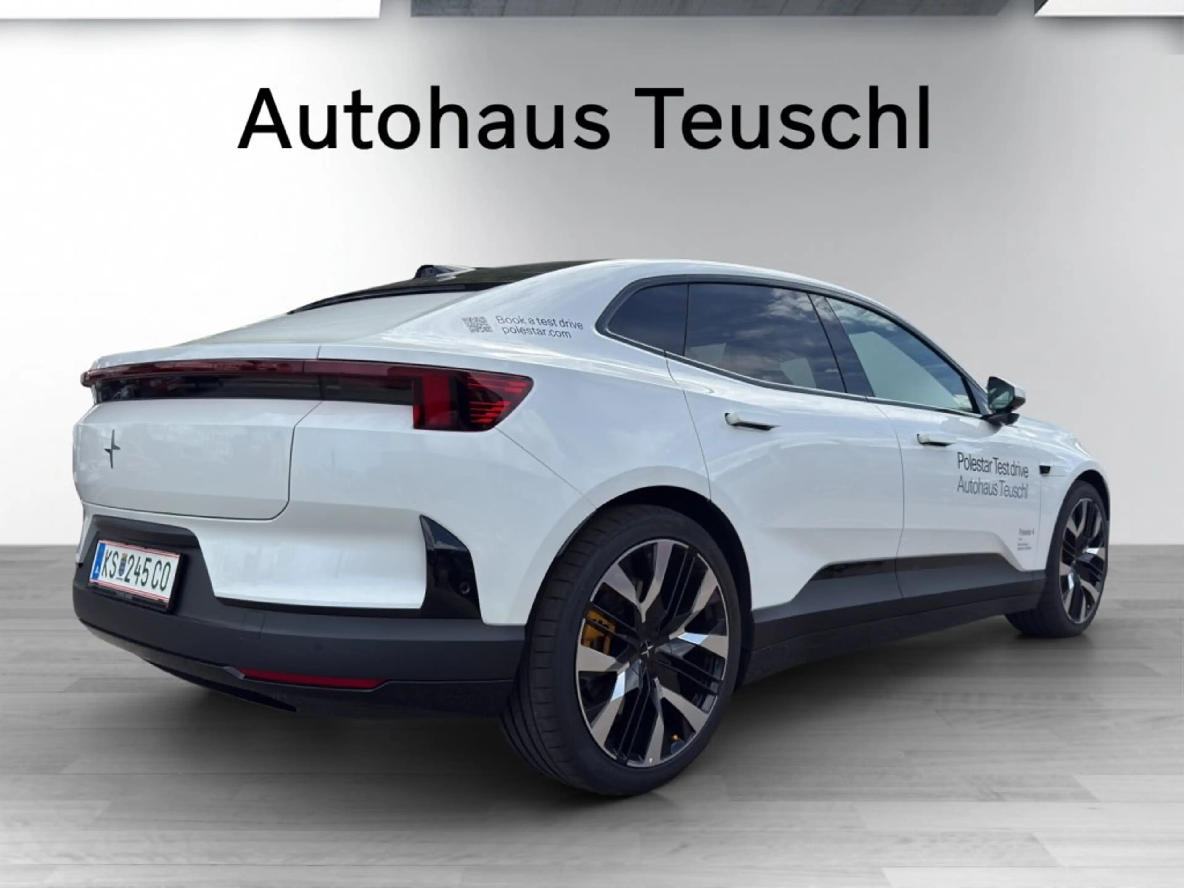 Polestar 4 Dual Motor Performance — photo 4