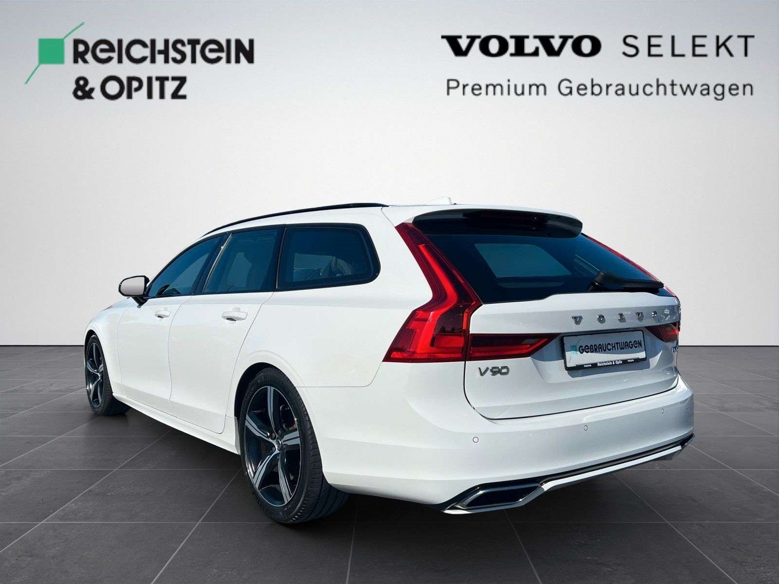 Volvo V90