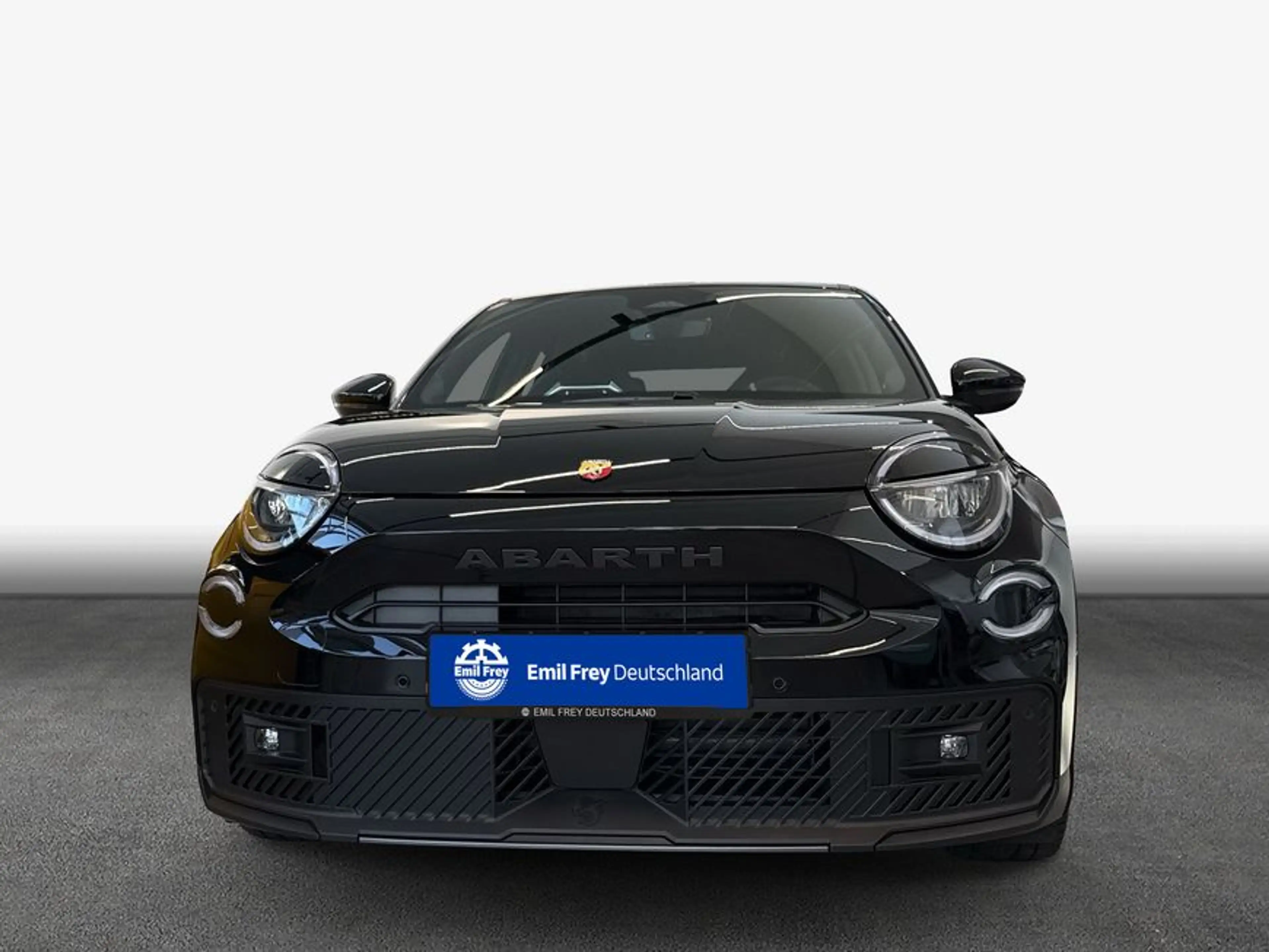 Abarth 600e Competizione — photo 3
