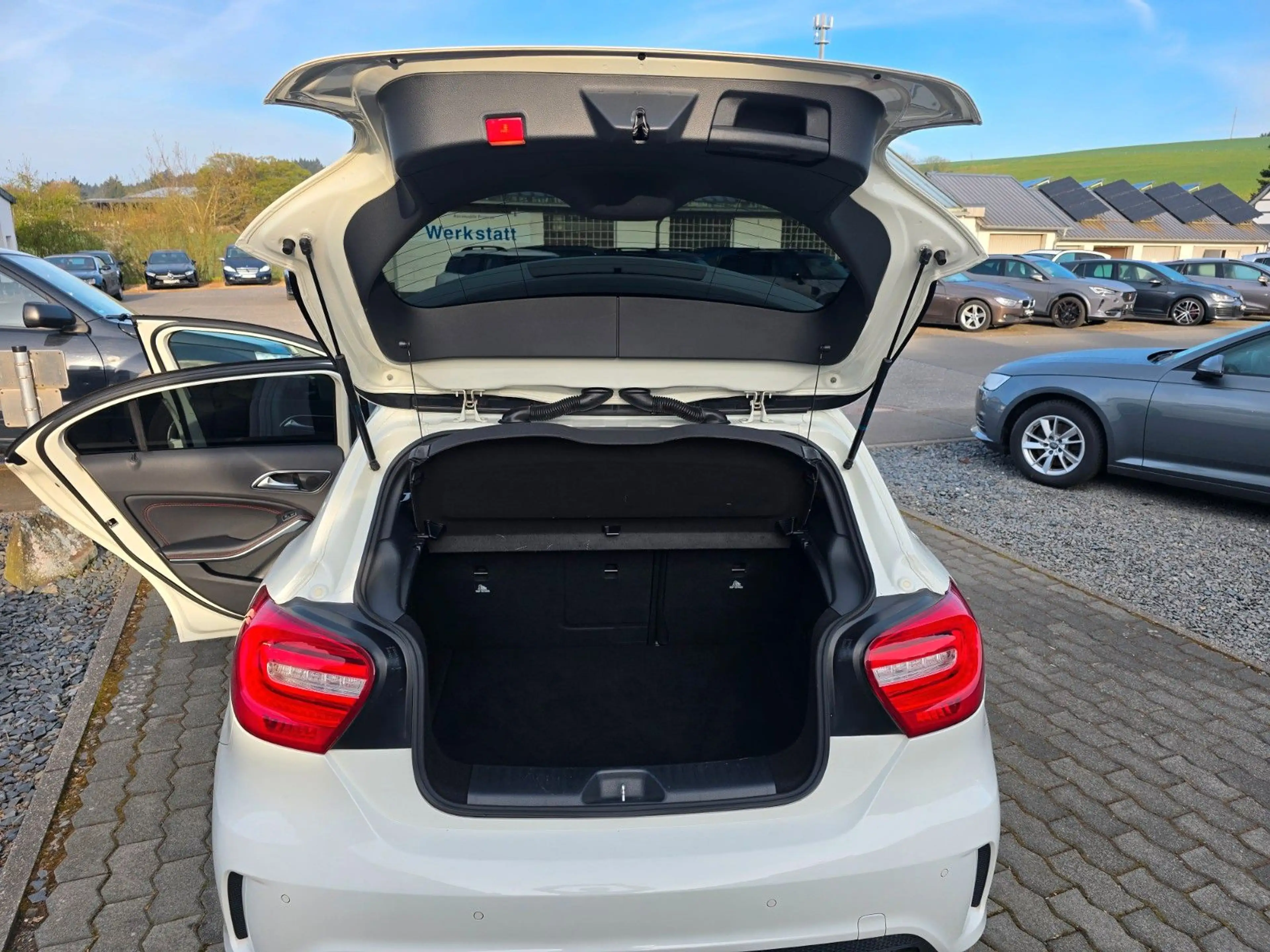 Mercedes-Benz A 45 AMG 4Matic EXKLUSIV 19"ALU NAVI XENON — photo 7
