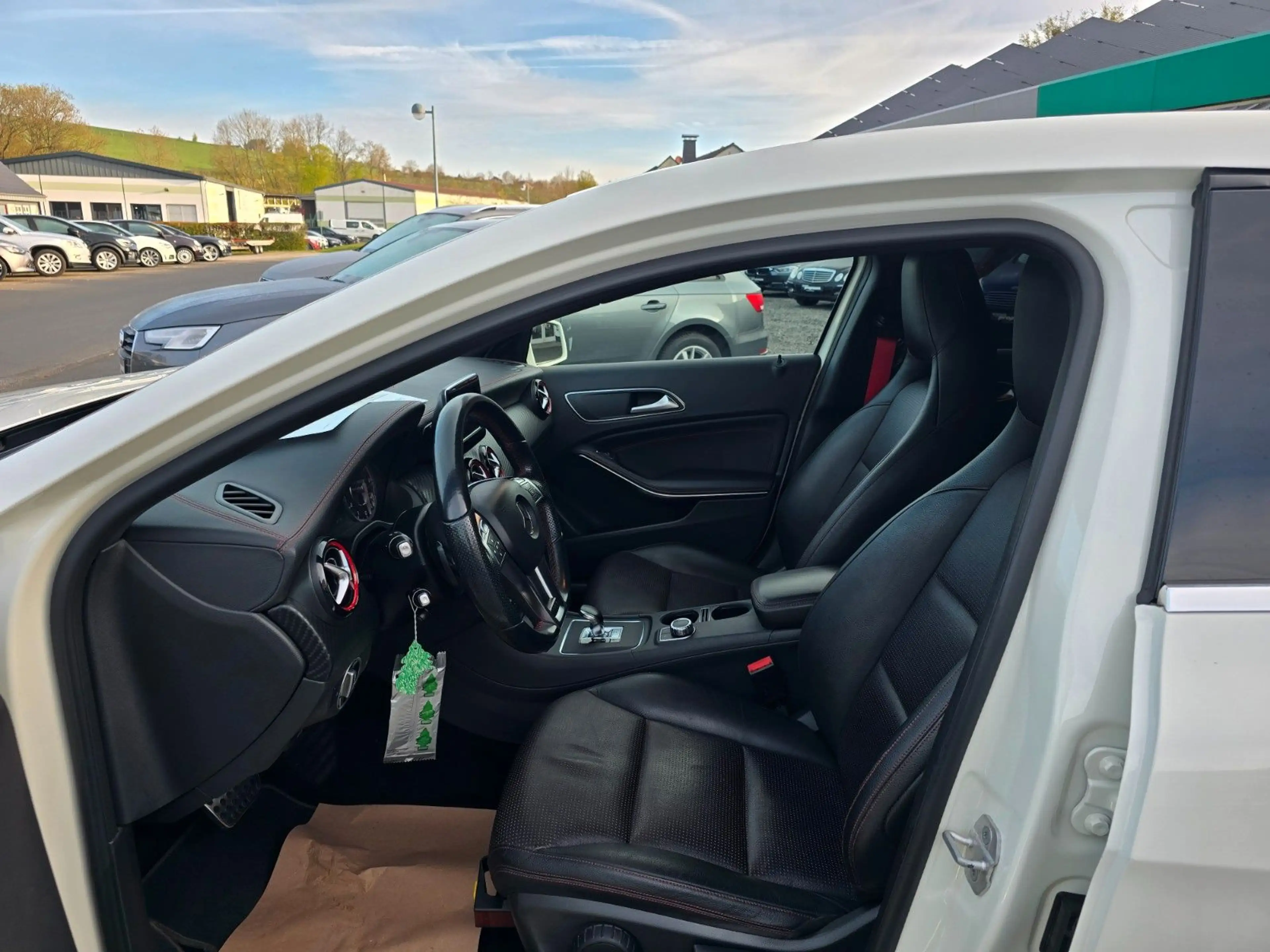 Mercedes-Benz A 45 AMG 4Matic EXKLUSIV 19"ALU NAVI XENON — photo 5