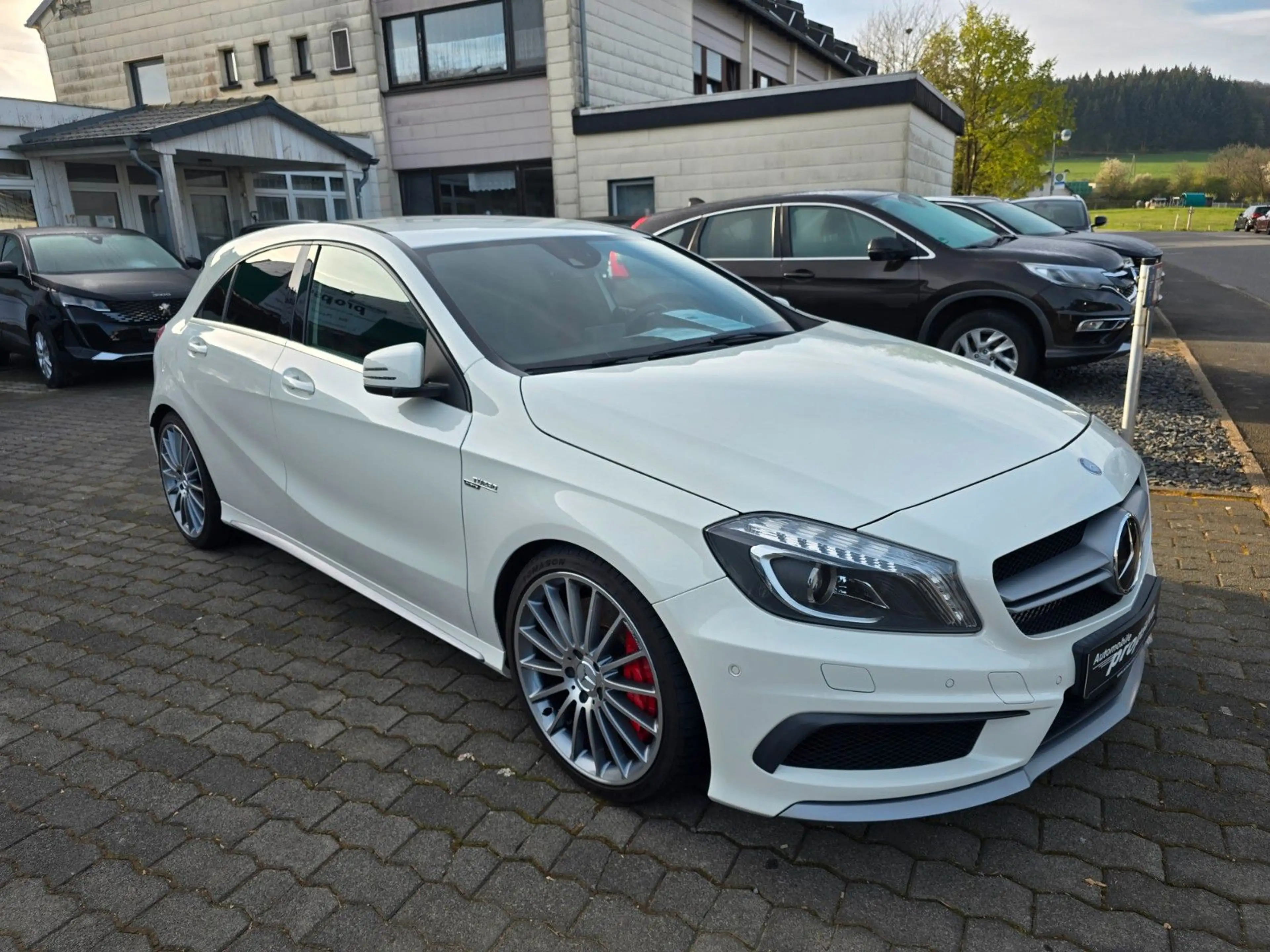 Mercedes-Benz A 45 AMG 4Matic EXKLUSIV 19"ALU NAVI XENON — photo 2