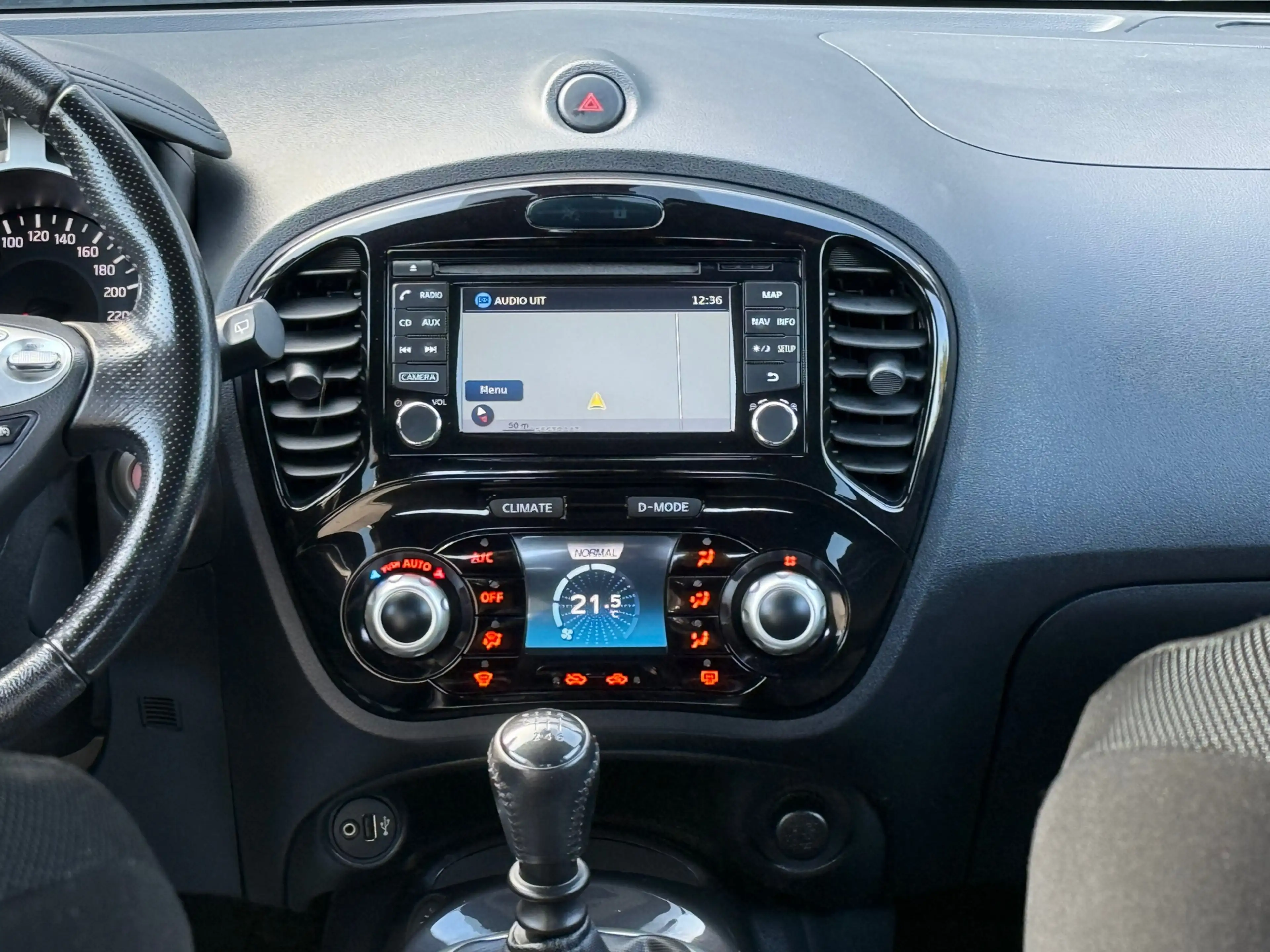 Nissan Juke 1.2 DIG-T S/S N-Connecta — photo 15