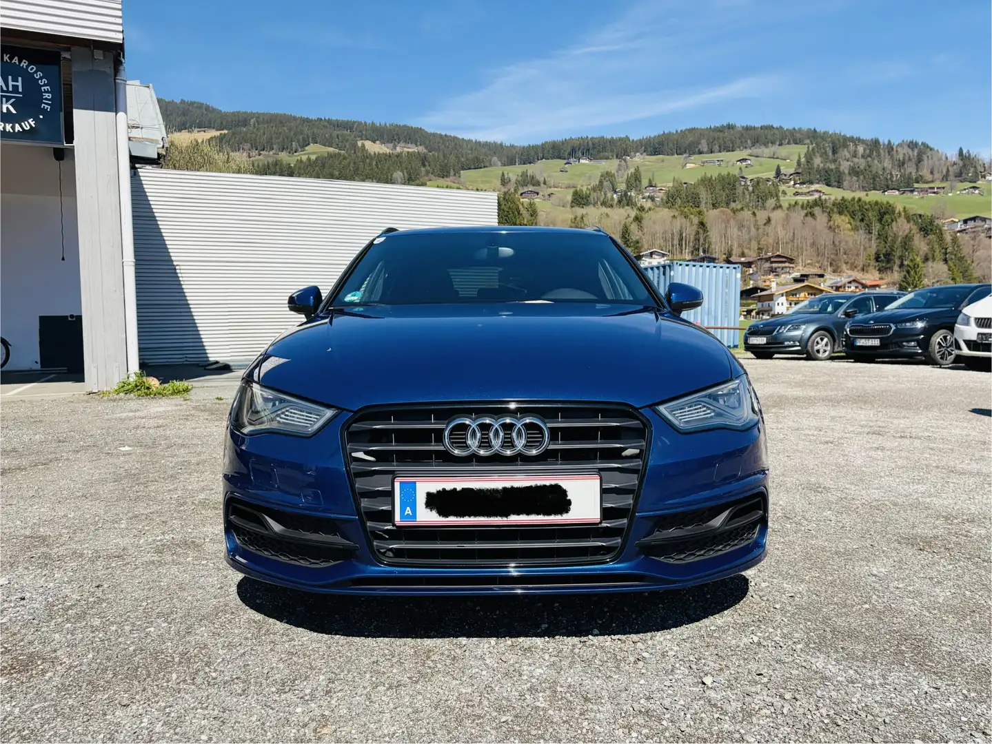 Audi A3 2,0 TDI 3x S-Line Black Edition Blau - 2