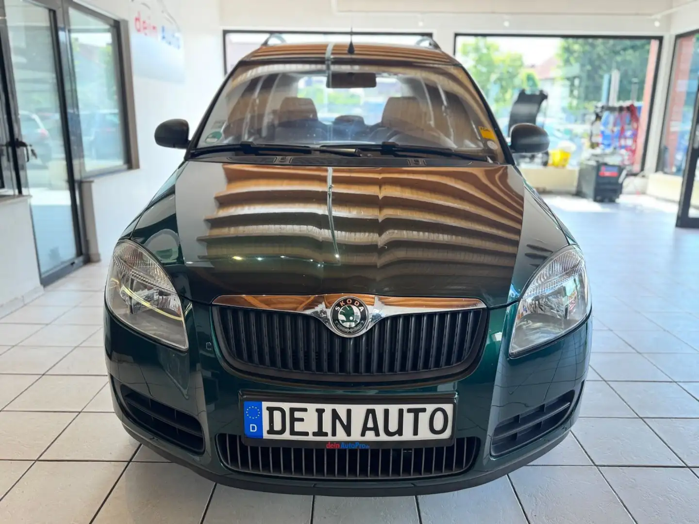 Skoda Roomster Plus Edition Grün - 2