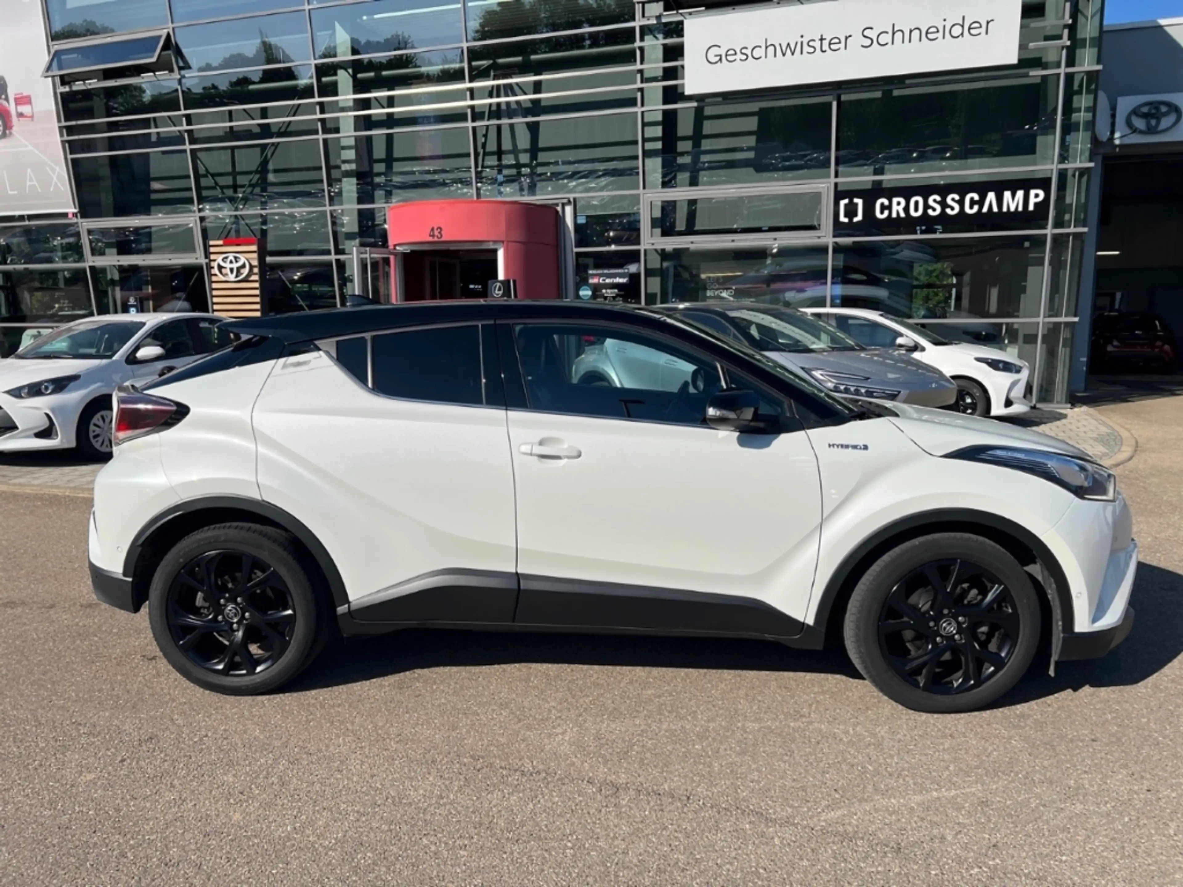 Toyota C-HR 1.8-l-VVTi Hybrid Style Selection Allwetter — photo 3