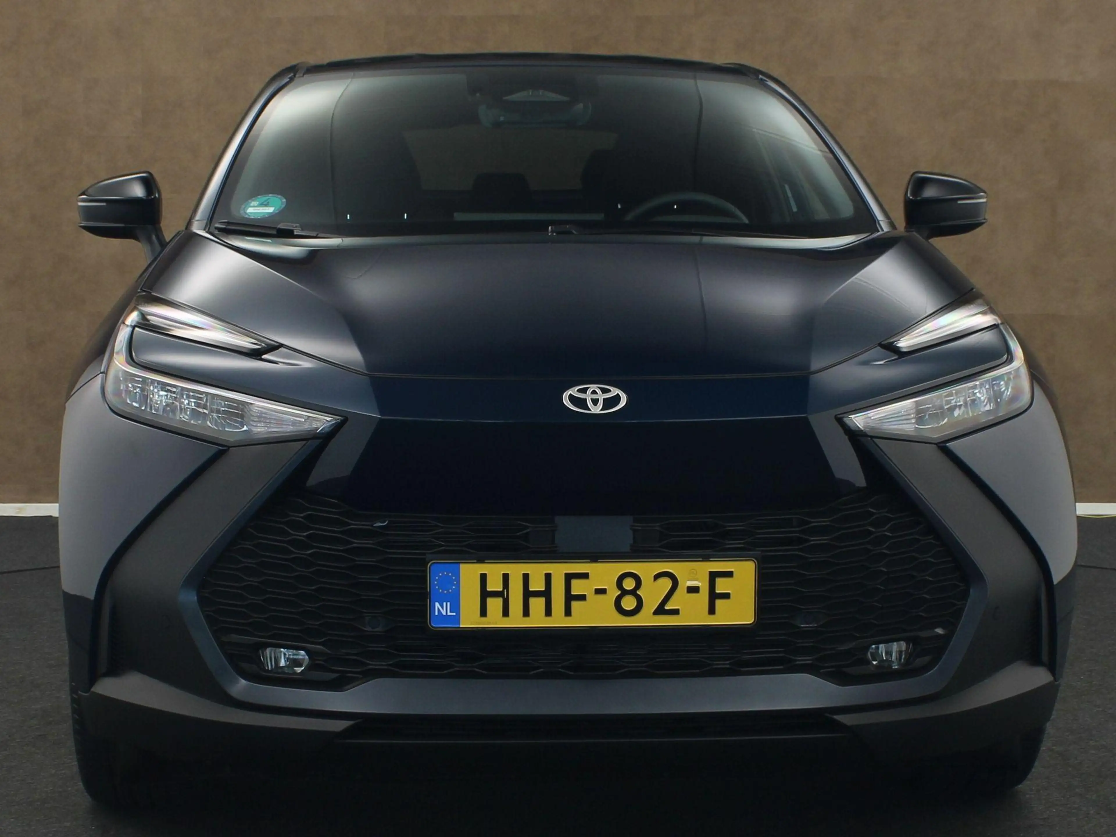 Toyota C-HR 2.0 Plug-in Hybrid 220 Dynamic - ORIGINEEL NEDERLA — photo 6