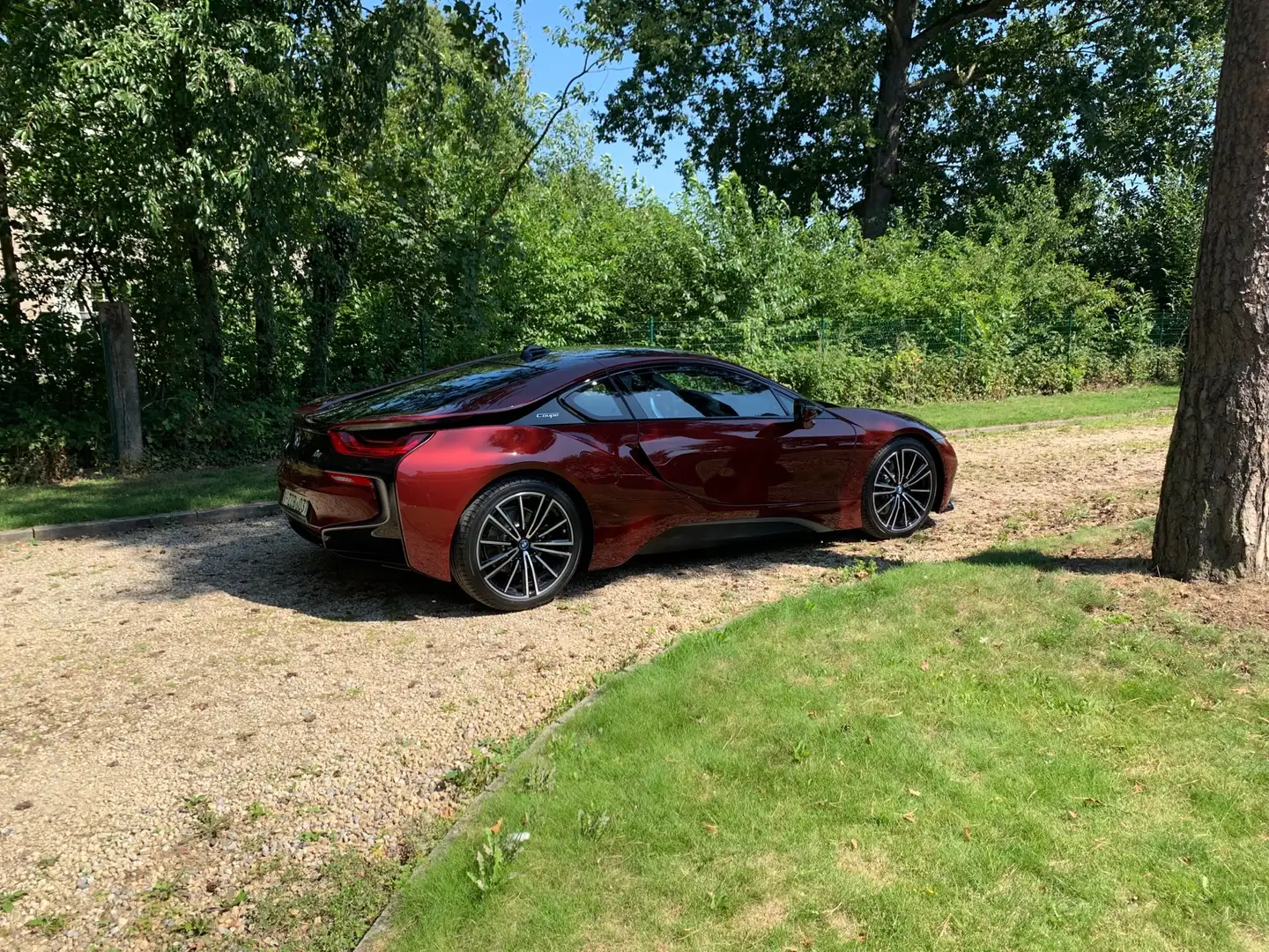 BMW i8 11.6 kWh PHEV Red - 2