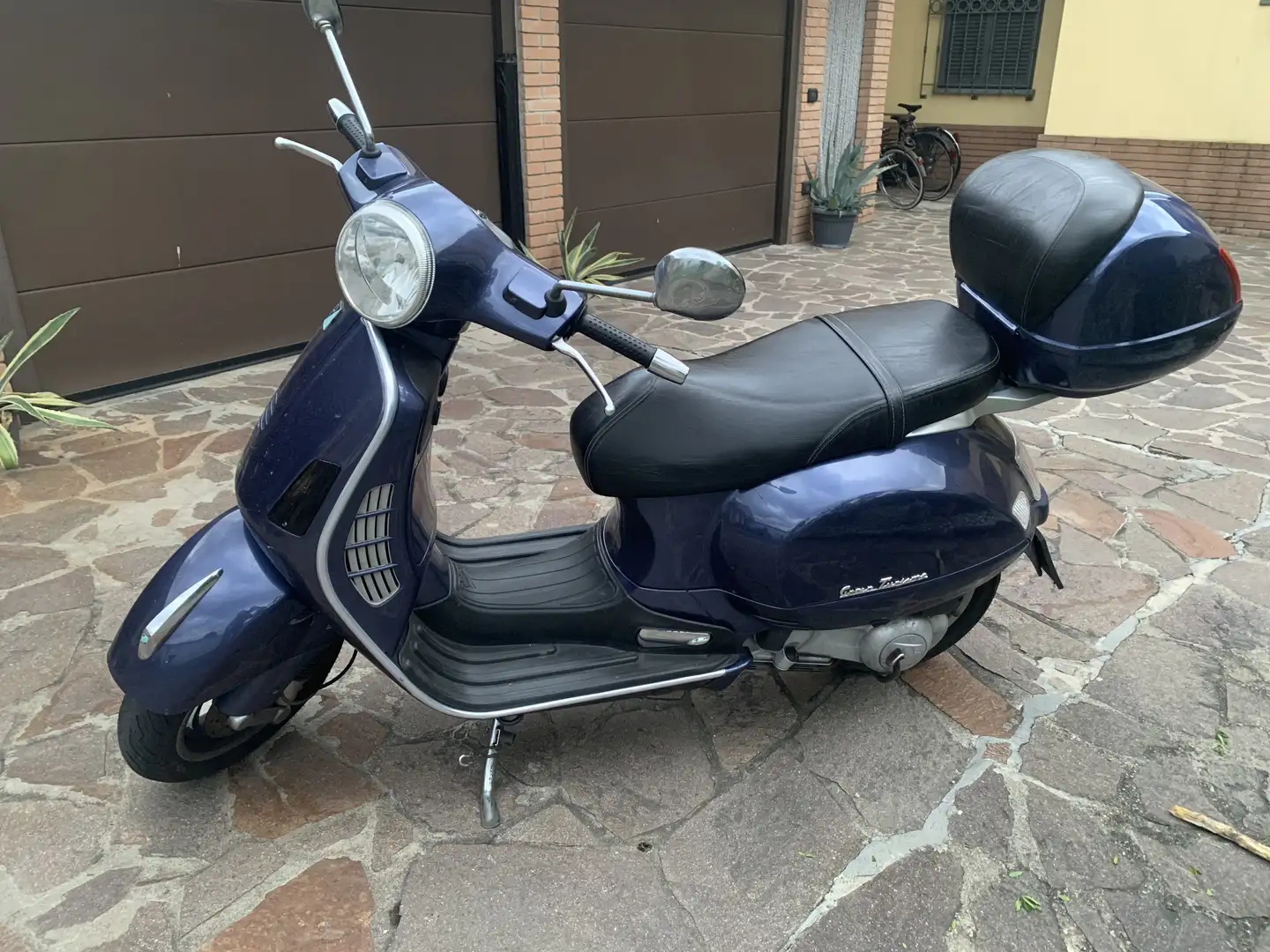 Vespa GT 200 Gran Turismo Albastru - 2