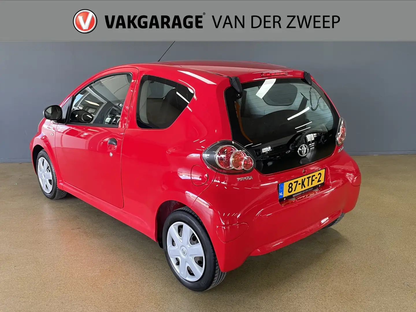 Toyota Aygo 1.0-12V Access | Nieuwe APK Rot - 2