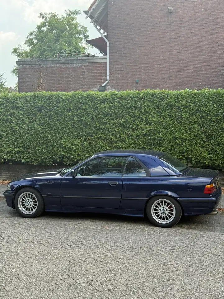 BMW 318 I E36 Convertible Hard Top, foto 2