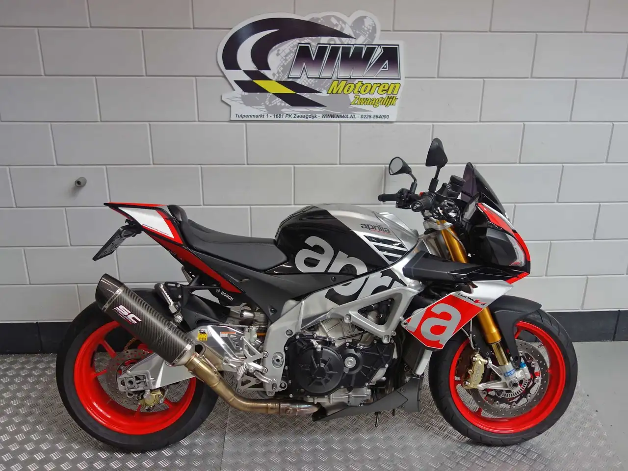 Aprilia Tuono