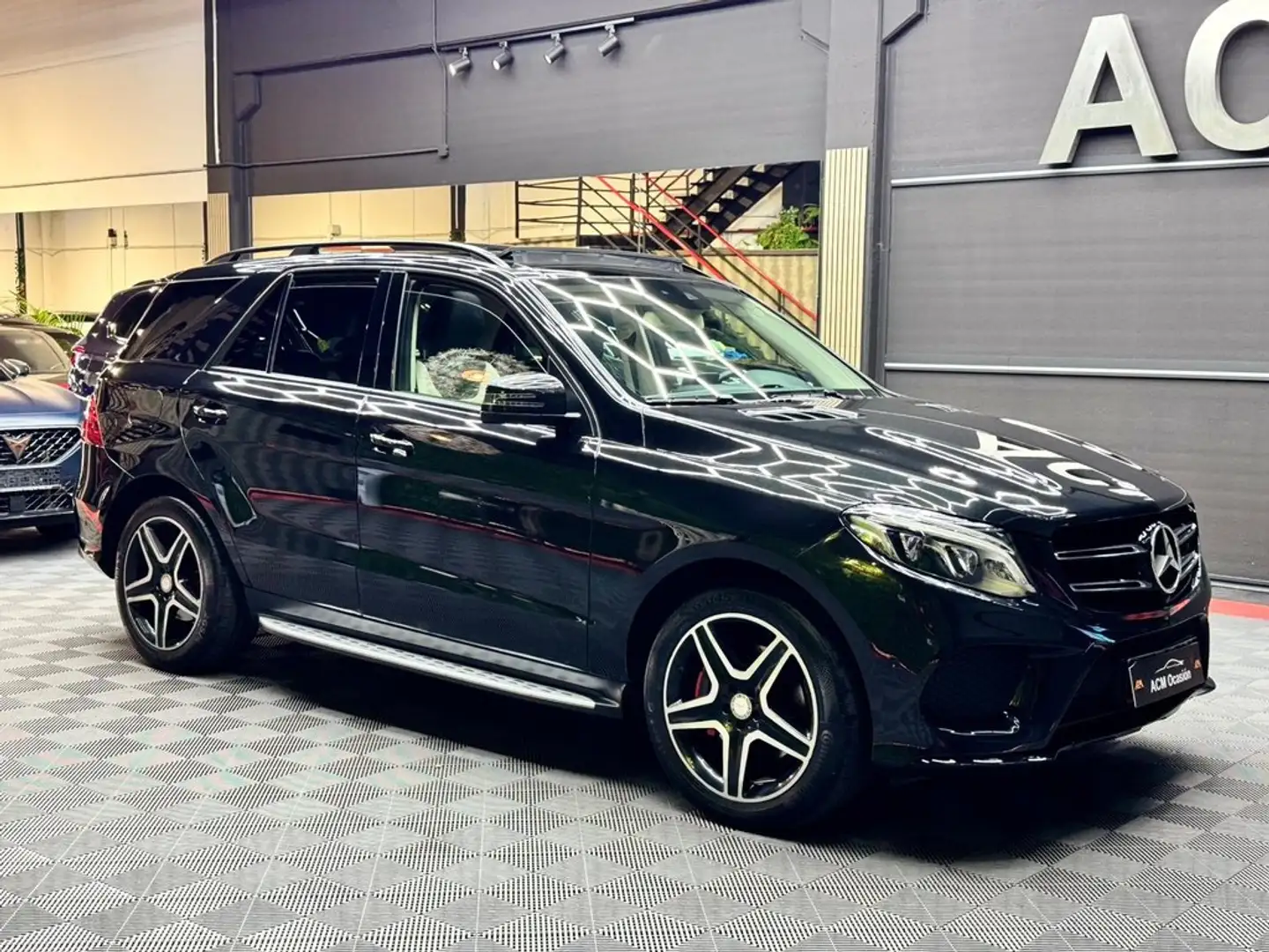 Mercedes-Benz GLE 350 d 4MATIC Negro - 2