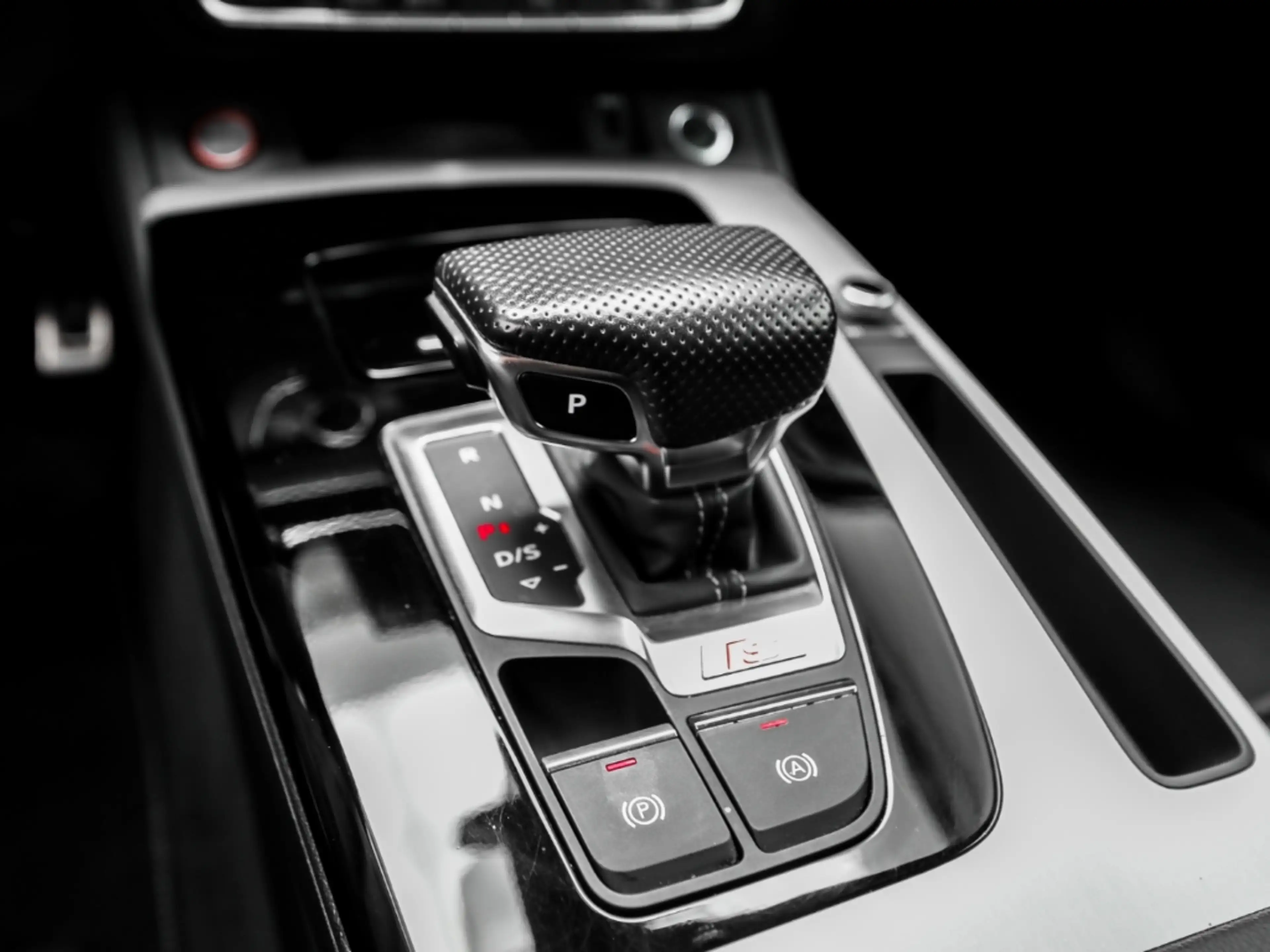 Audi SQ5 Sportback 3.0 TDI quattro AHK Navi Kamera — photo 14
