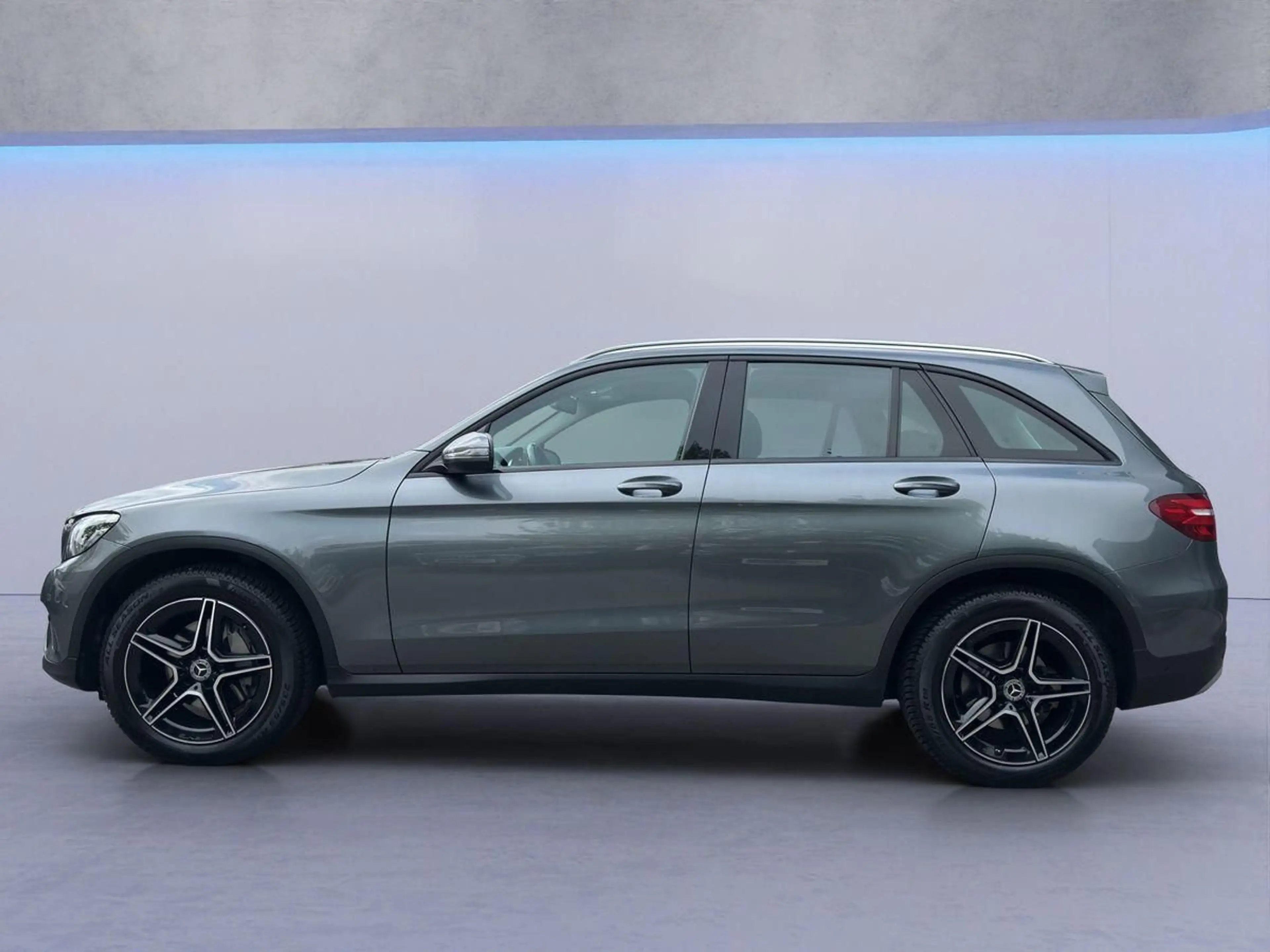 Mercedes-Benz GLC 250 d 4Matic LED/AHK/Kam/Navi/SHZ/ACC — photo 2