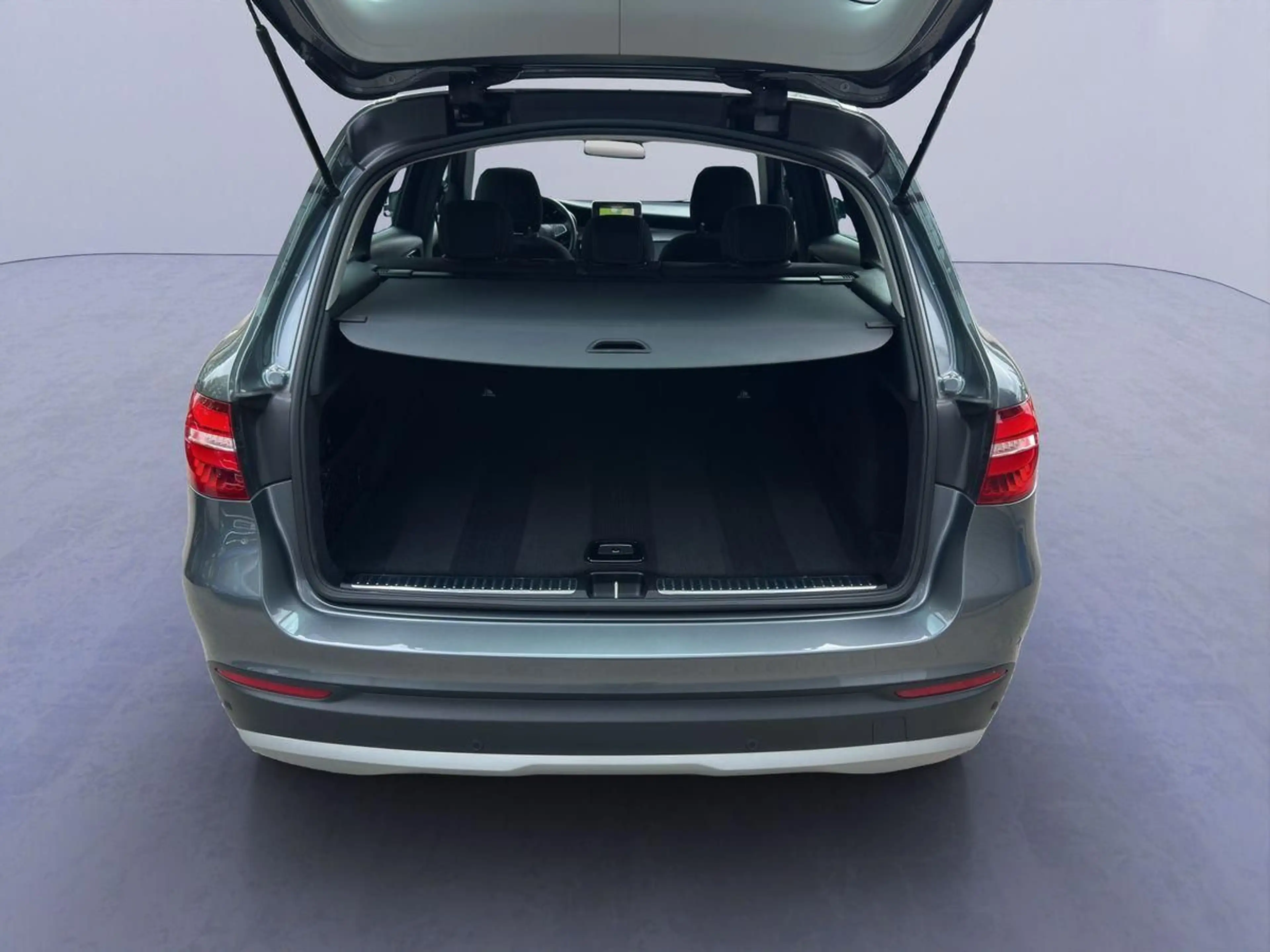 Mercedes-Benz GLC 250 d 4Matic LED/AHK/Kam/Navi/SHZ/ACC — photo 12