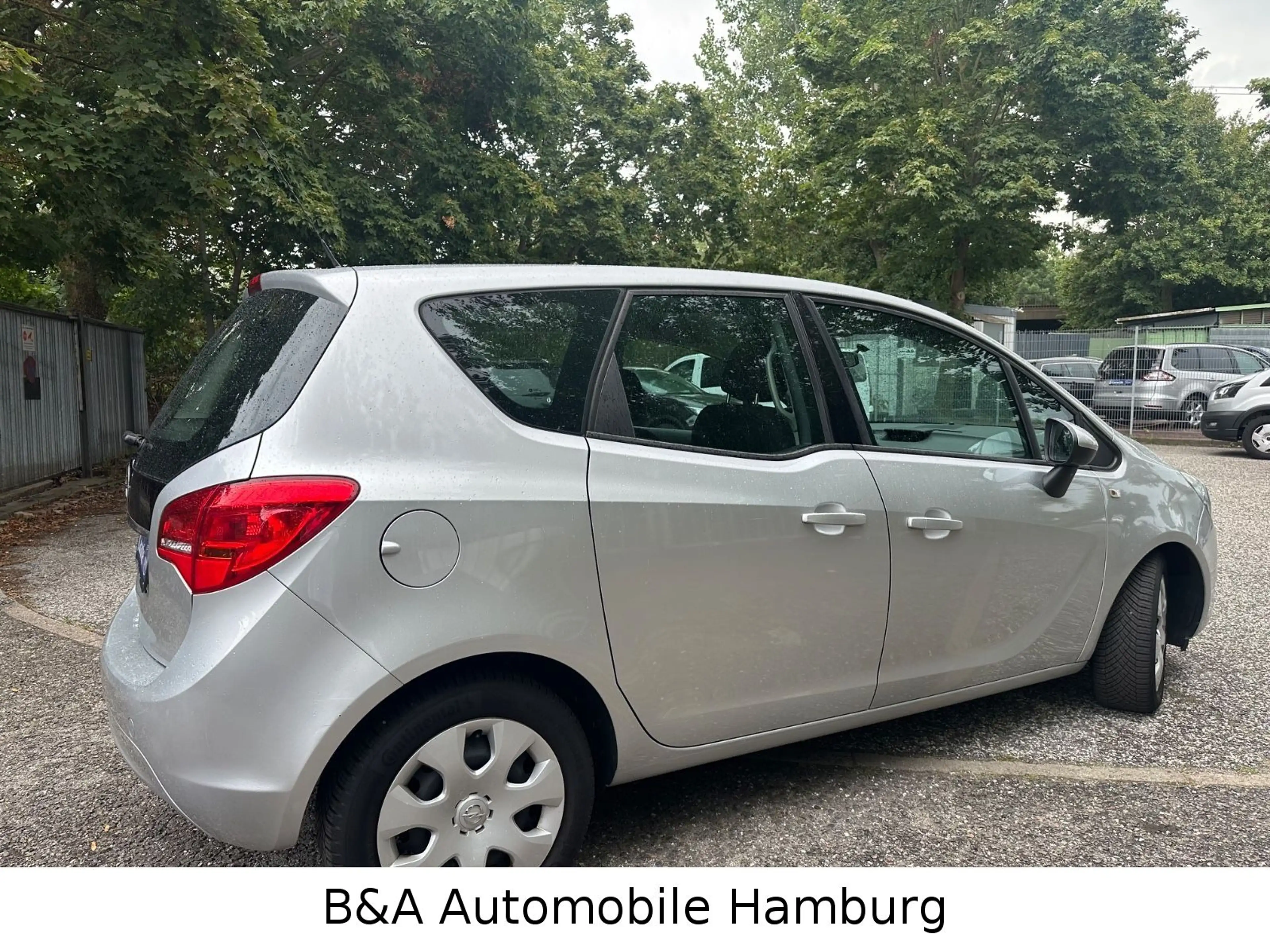 Opel Meriva B Edition 2 Hand+Wenig Km+Automatik — photo 5