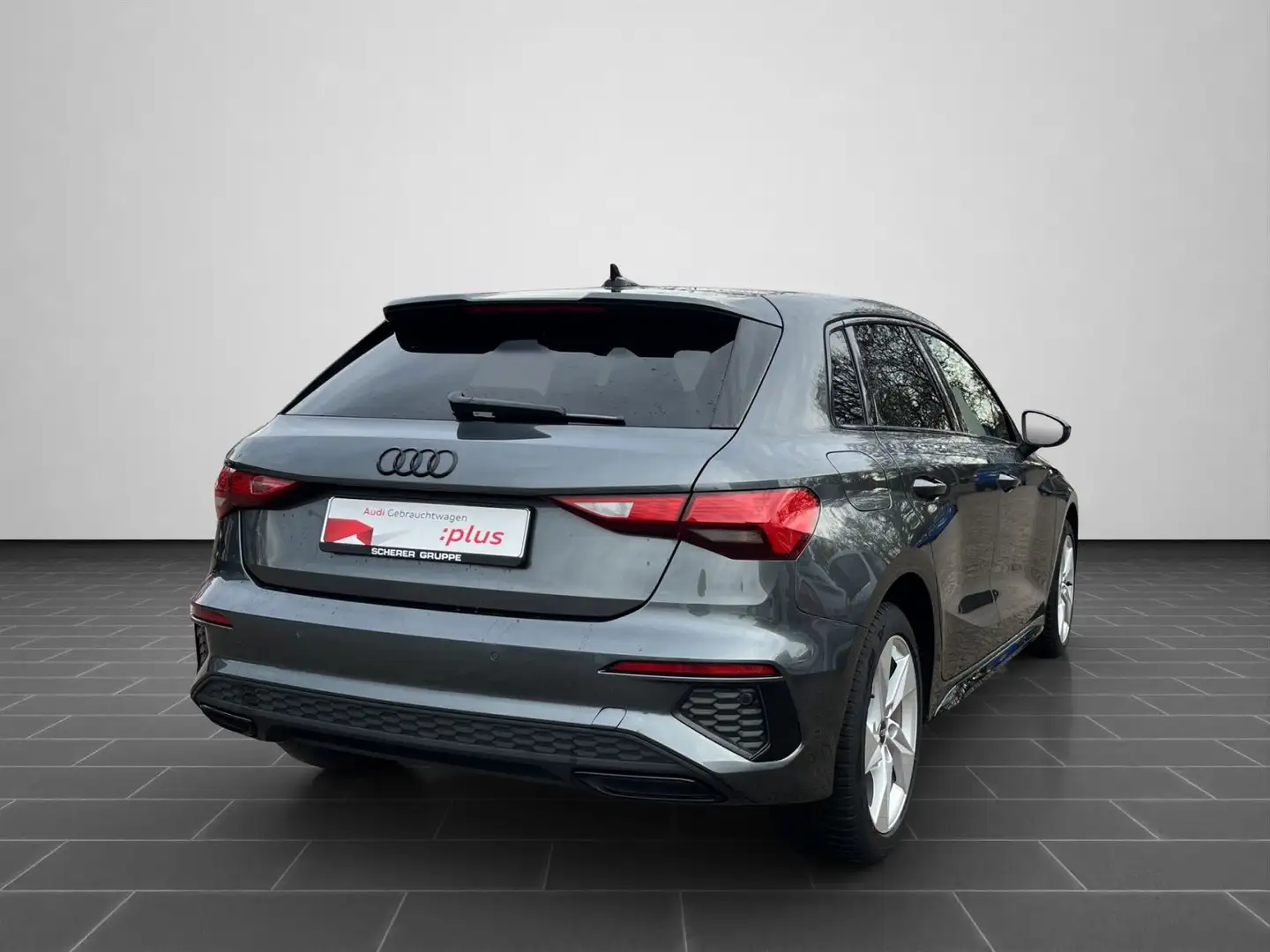 Audi A3 2x S line 45 TFSIe OPTIK SCHWARZ+ I Grau - 2