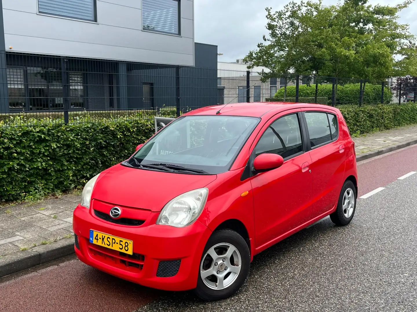 Daihatsu Cuore 1.0 Trend elektrische ramen Roşu - 1