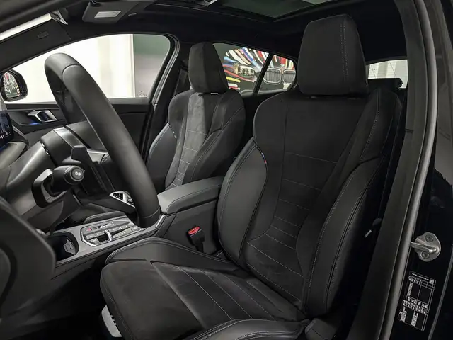 BMW 1 Series view 9