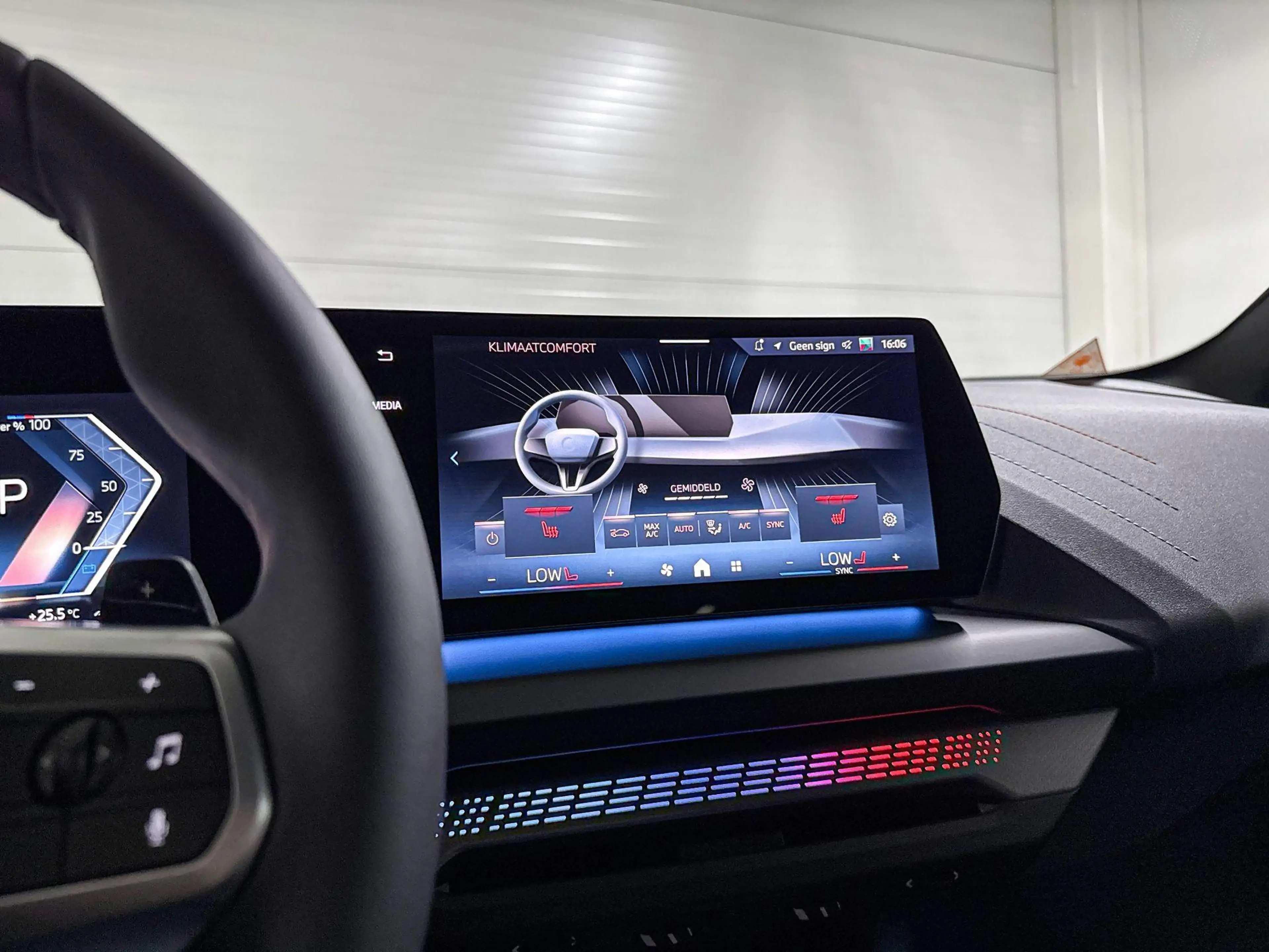 BMW 120 1 Serie M Sport — photo 15