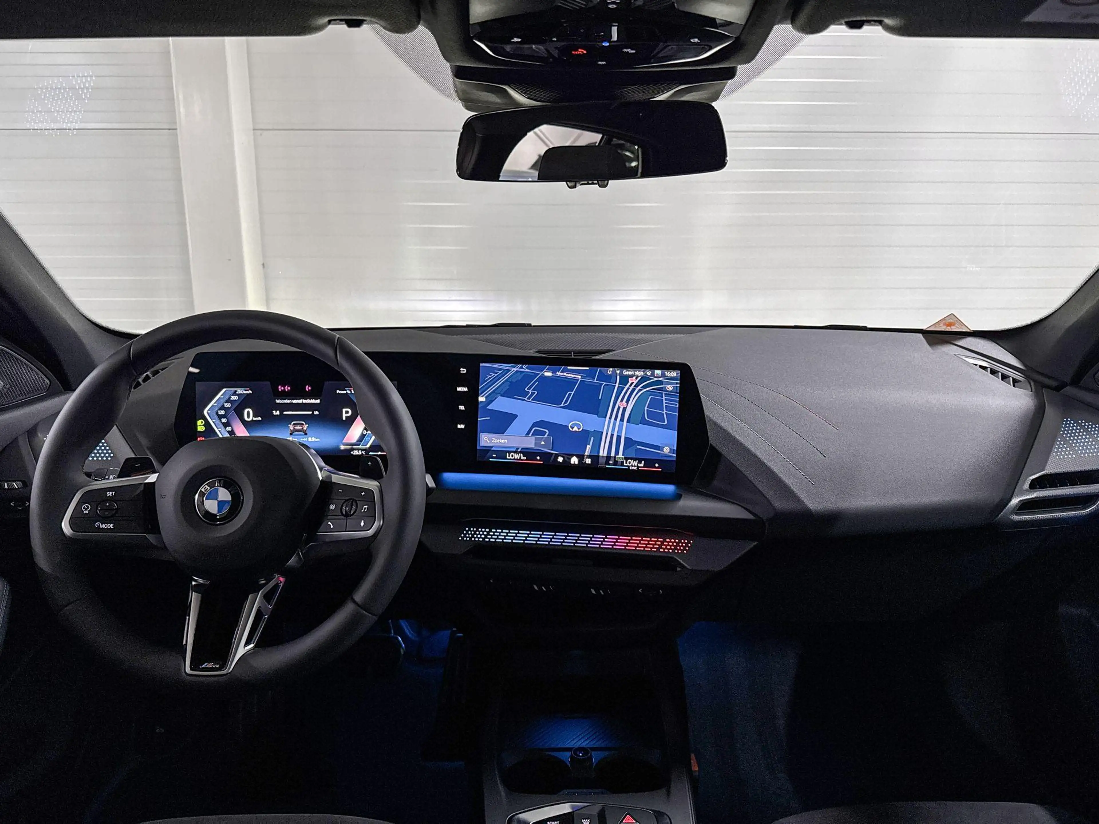BMW 120 1 Serie M Sport — photo 11