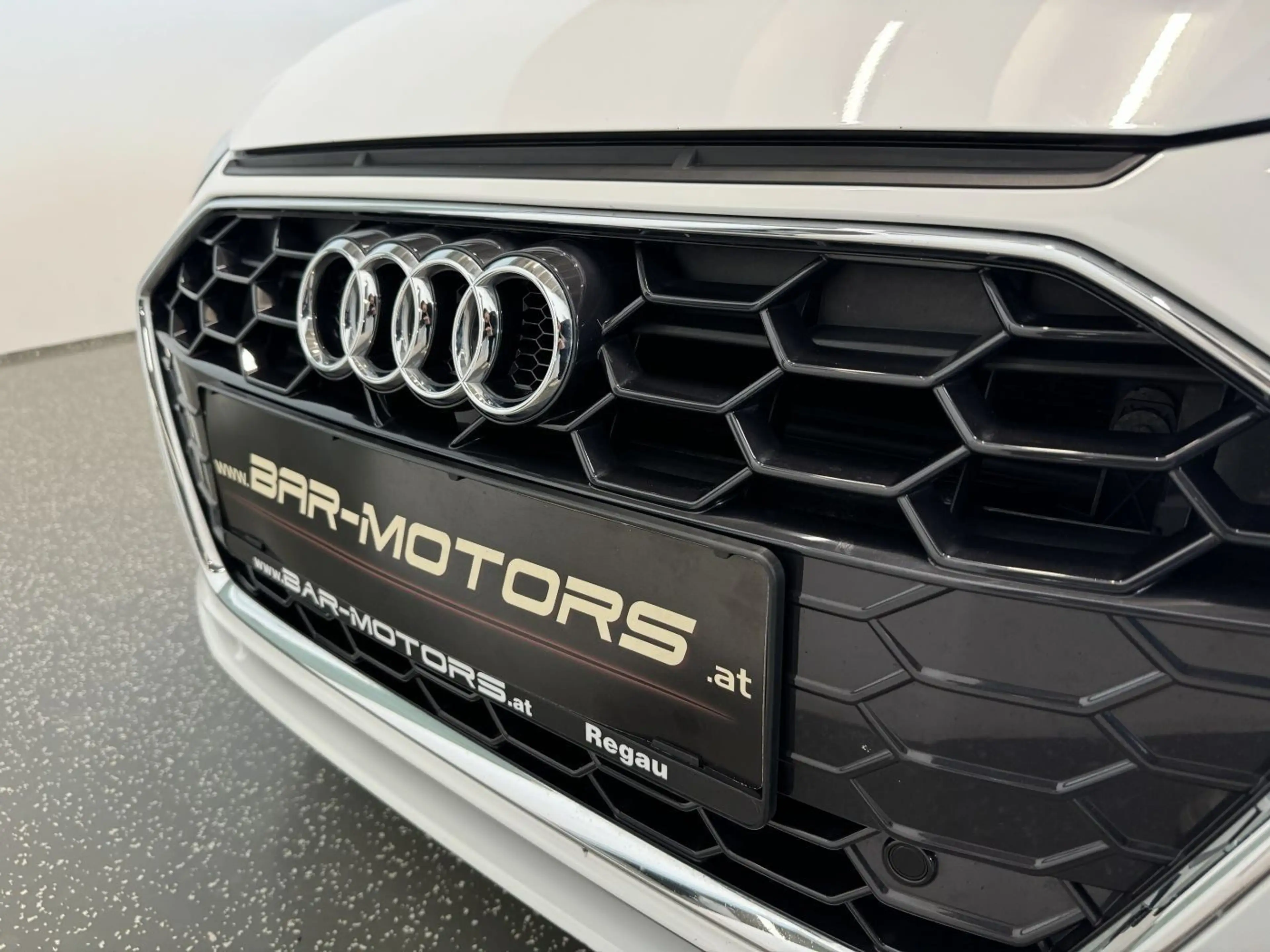 Audi A4 35 2.0 TDI S line *VIRTUAL*MASSAGE*KAMERA*3-ZONEN — photo 9