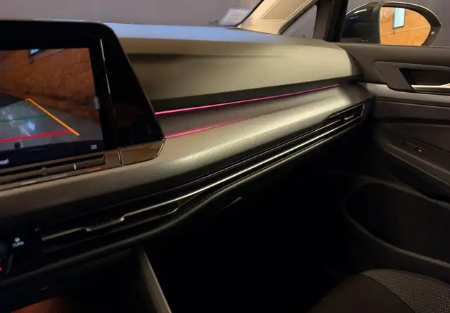 Volkswagen Golf view 12