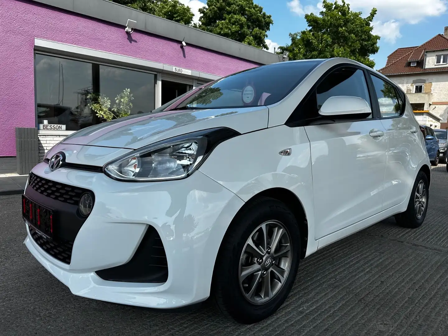 Hyundai i10 Automatik "HU/AU+Service+Garantie" Blanco - 1