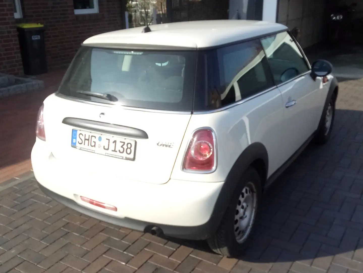 MINI One Mini One - 2
