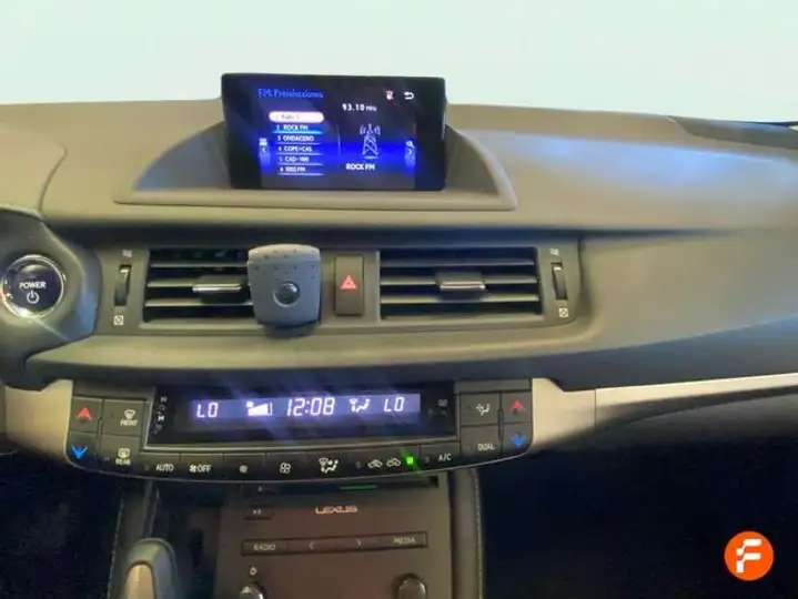 Lexus CT 200h ECO 2019, foto 24