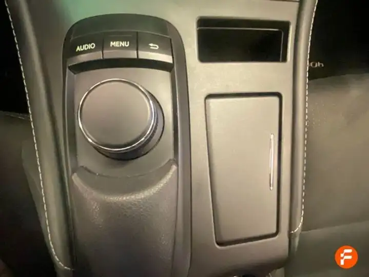 Lexus CT 200h ECO 2019, foto 32