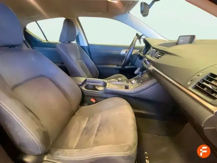 Lexus CT 200h ECO 2019, foto 13