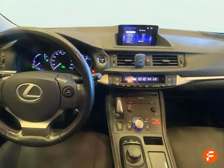 Lexus CT 200h ECO 2019, foto 18